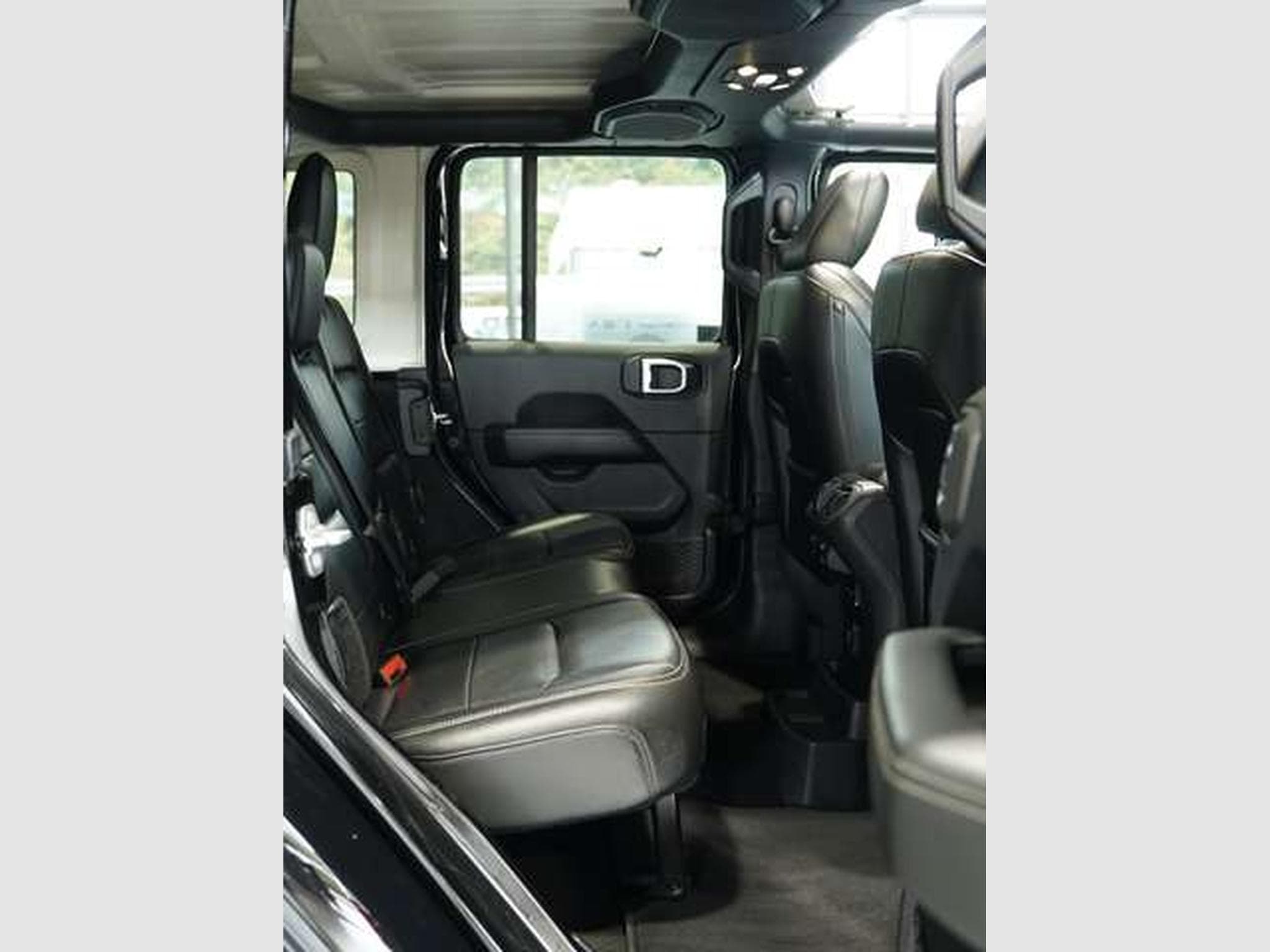 Jeep Wrangler 2.2 CRDi Sahara 2.Hand *Dual-Top *SHZ (2019) - Foto 16