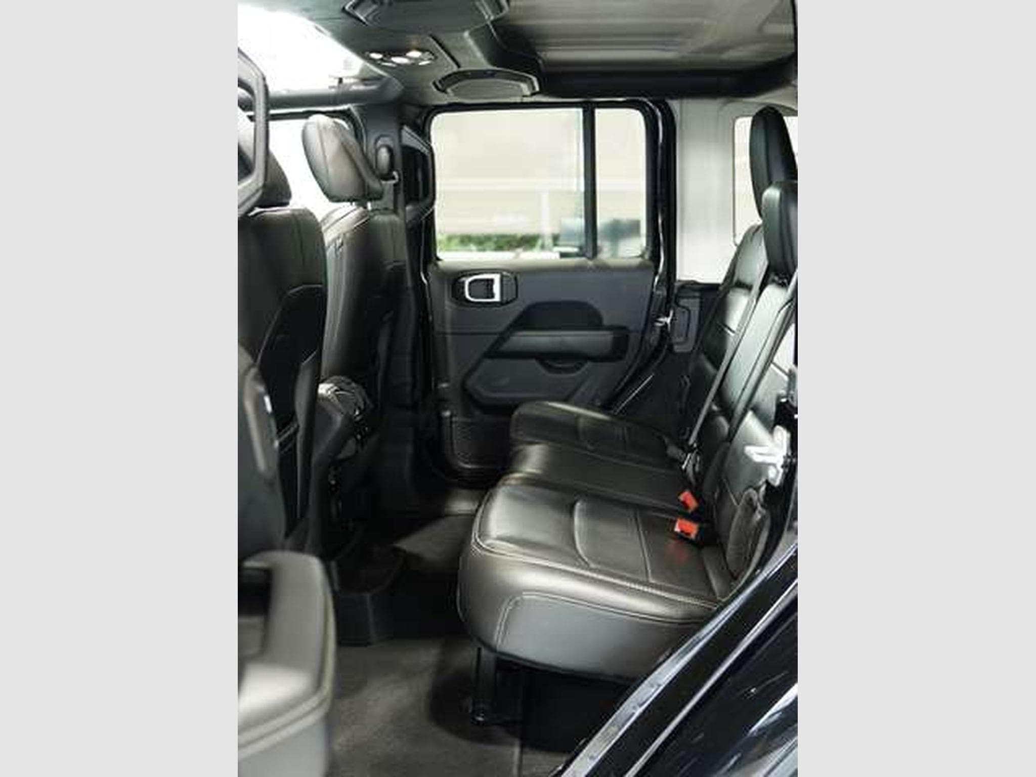 Jeep Wrangler 2.2 CRDi Sahara 2.Hand *Dual-Top *SHZ (2019) - Foto 19