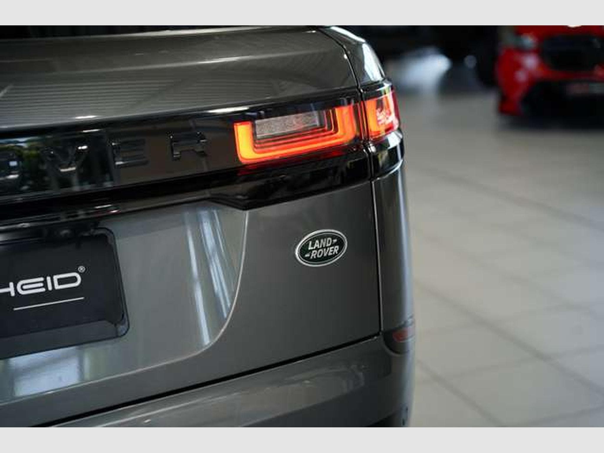 Land-Rover Range Rover Velar R Dynamic S Black-Paket 1.Hand (2019) - Photo 14