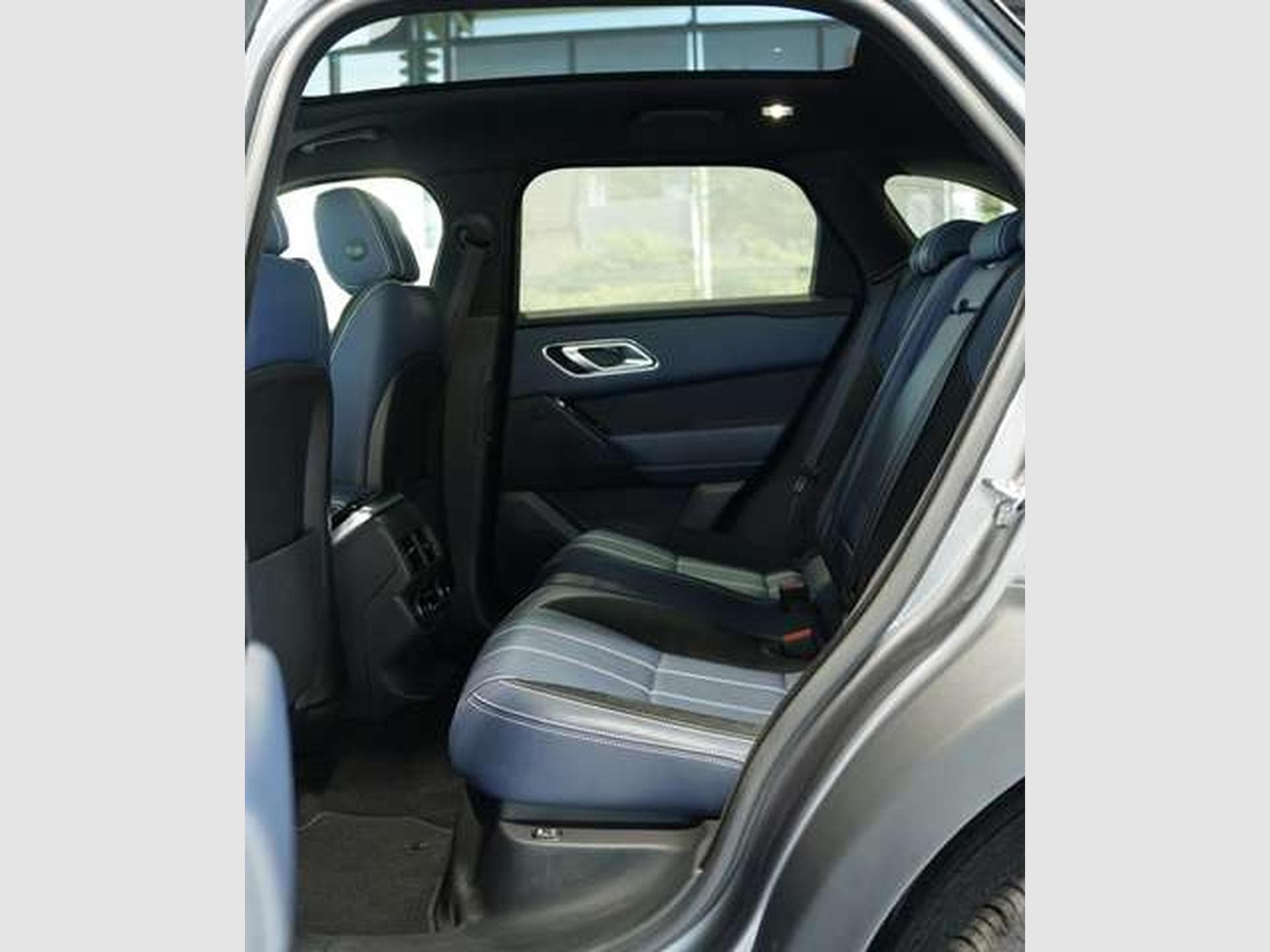 Land-Rover Range Rover Velar R Dynamic S Black-Paket 1.Hand (2019) - Photo 25