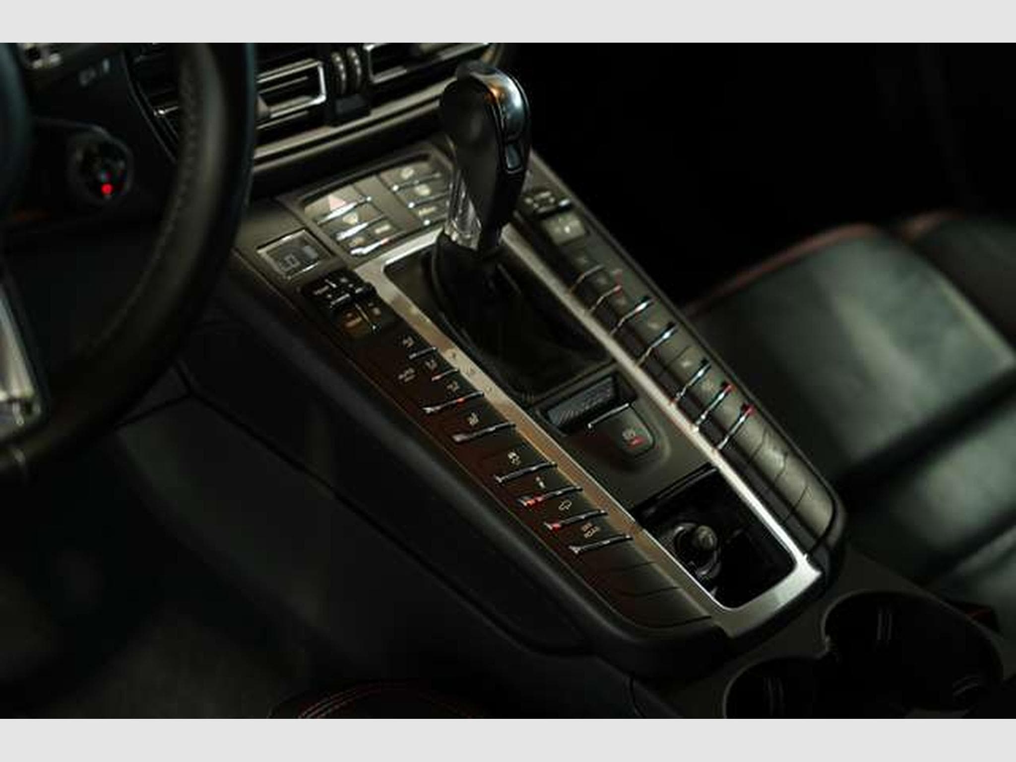 Porsche Macan GTS 2H *21 *Chrono *Pano *LUFT *AHK *BOSE (2021) - Foto 29