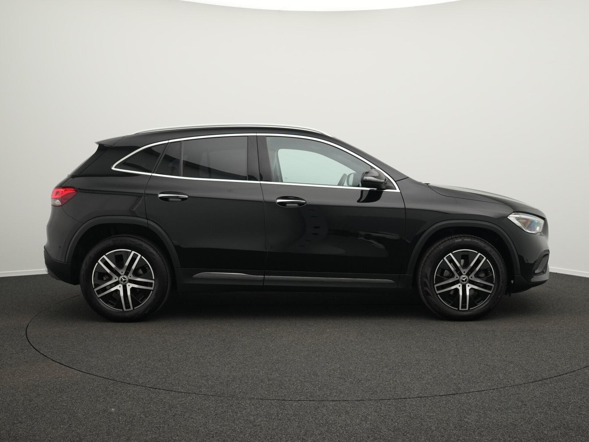 Mercedes GLA 200 d Progressive Multi+Pano+Totw+Kamera (2020) - Foto 5