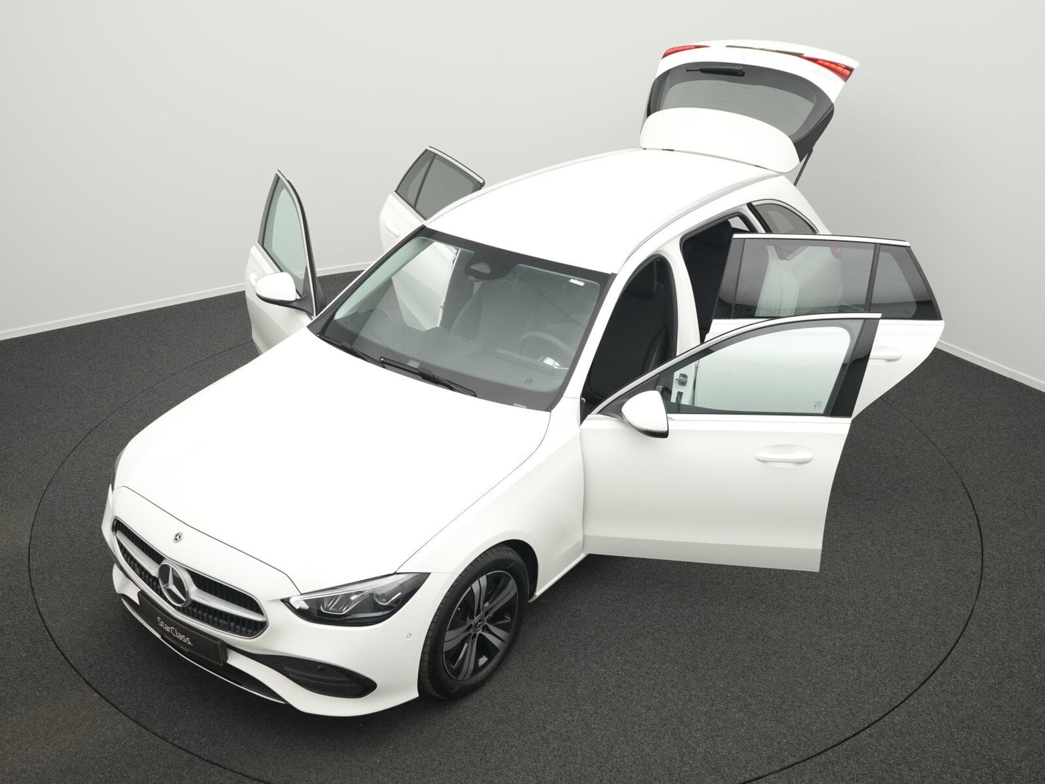 Mercedes C 200 d T Avantgarde LED+Kamera+AHK+EasyPack (2025) - Foto 14