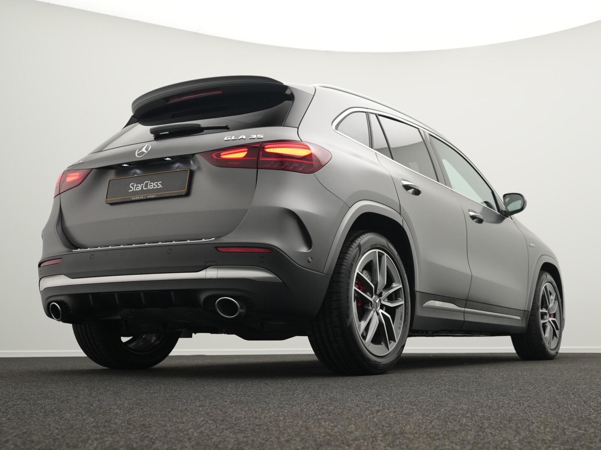 Mercedes GLA 35 AMG 4M Multi+Pano+Burm+EasyPack (1970) - Foto 9
