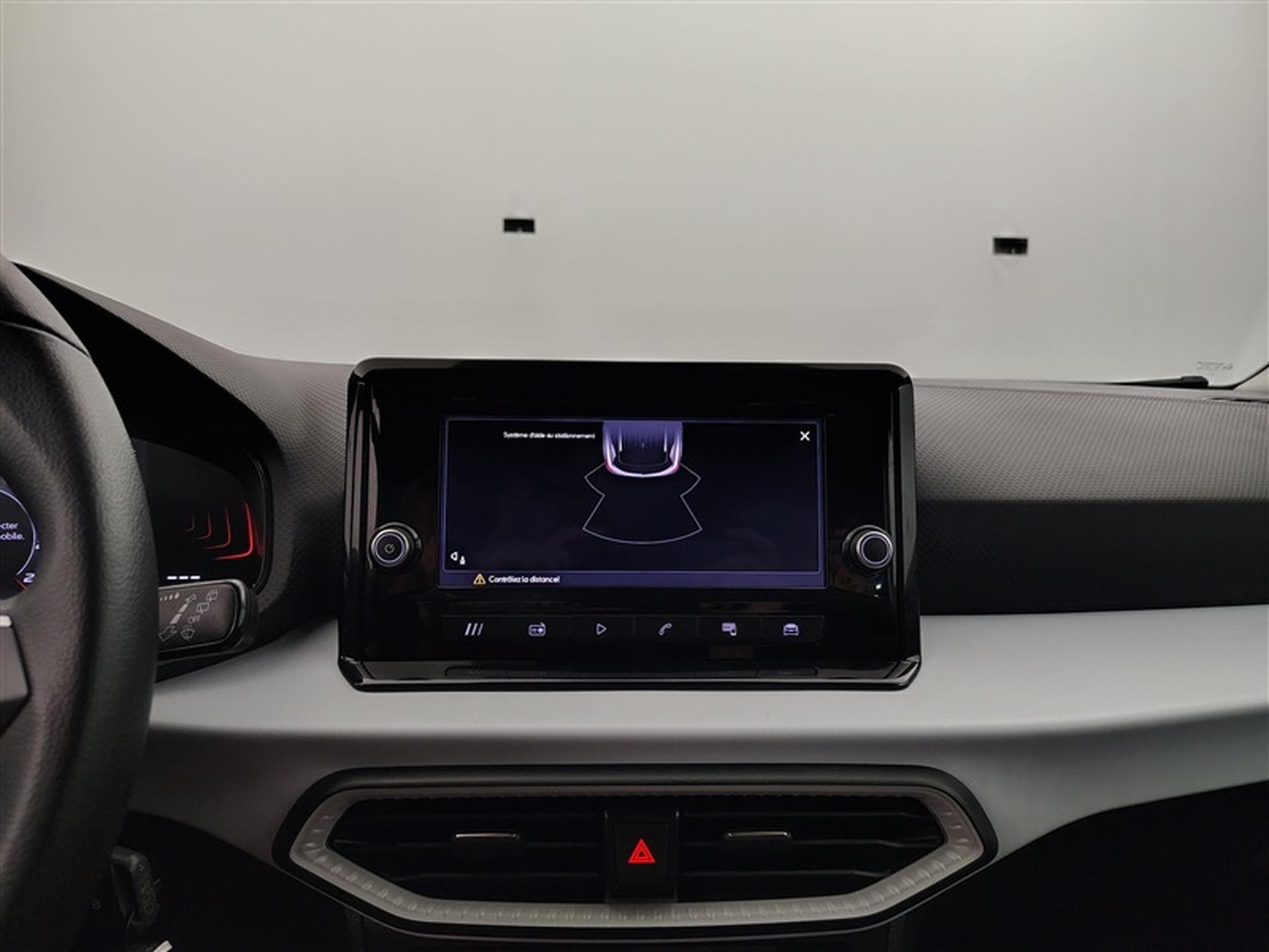 Seat Arona 1.0 TSI Move! DSG NAVI / FULL LED / CARPLAY (2024) - Photo 17