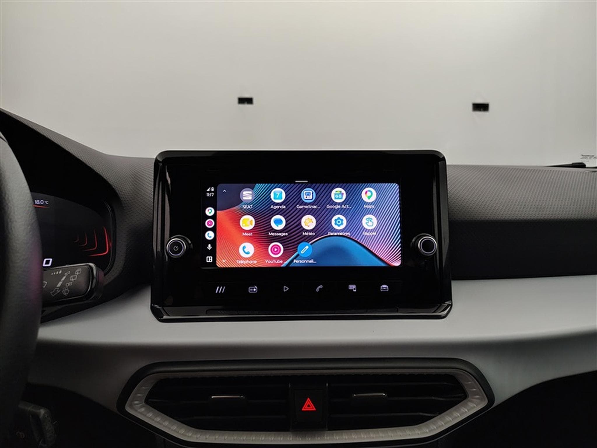 Seat Arona 1.0 TSI Move! DSG NAVI / FULL LED / CARPLAY (2024) - Photo 19