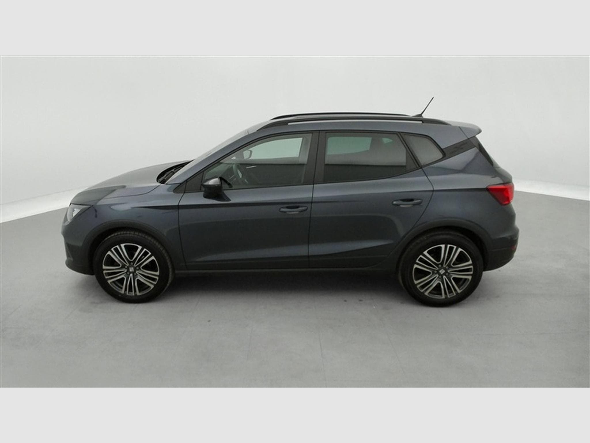 Seat Arona 1.0 TSI Move! DSG NAVI / FULL LED / CARPLAY (2024) - Photo 3