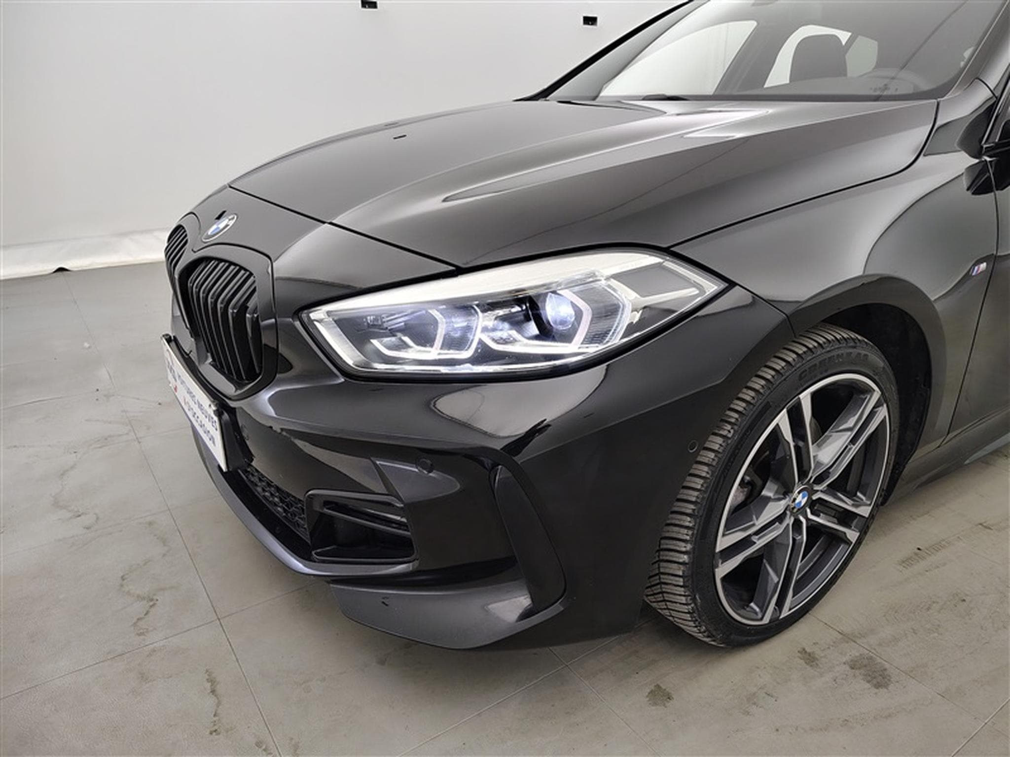 BMW 118 118iA Pack M NAVI / CARPLAY / CAMERA / TO PANO (2024) - Photo 15