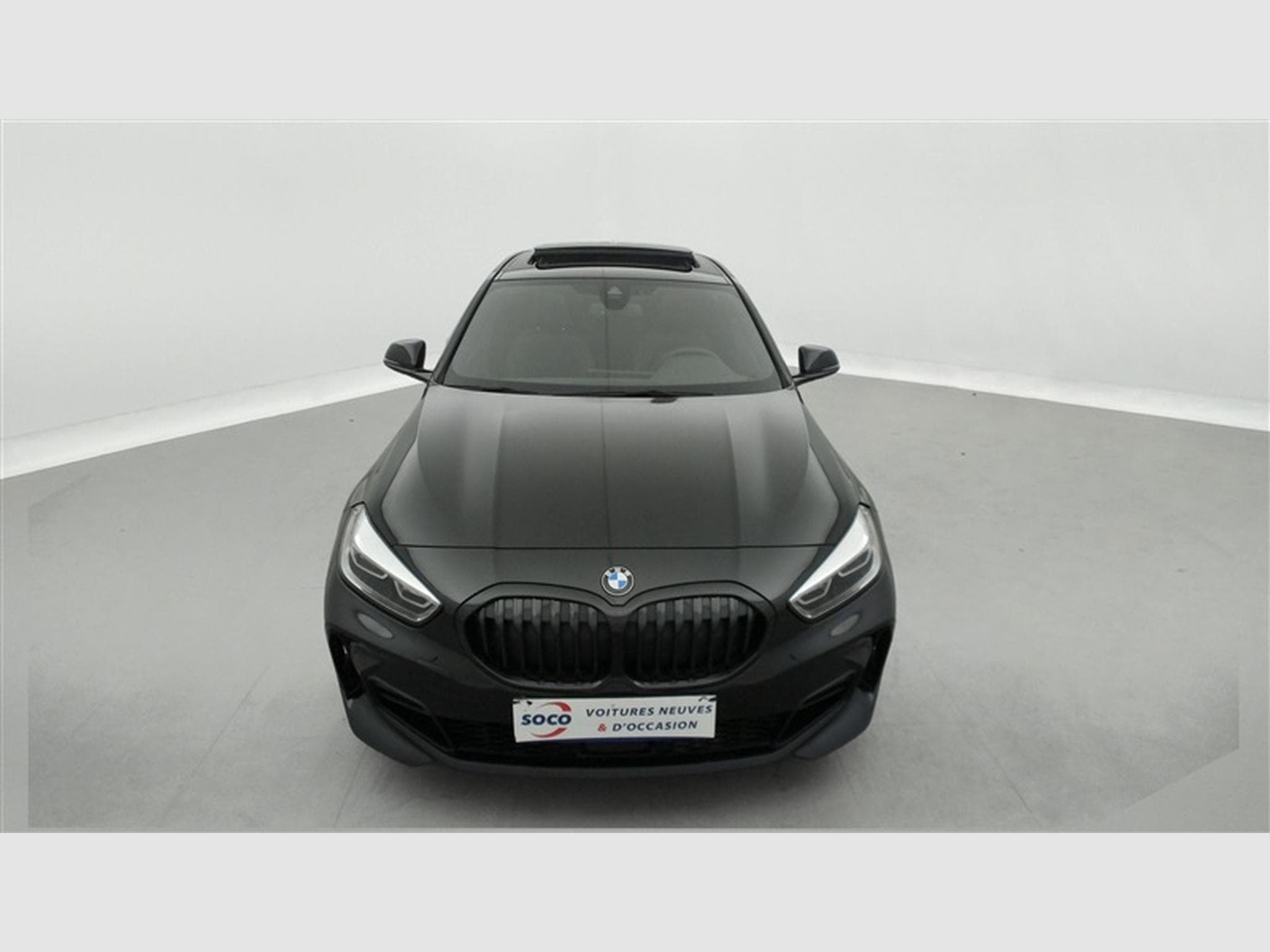 BMW 118 118iA Pack M NAVI / CARPLAY / CAMERA / TO PANO (2024) - Photo 4