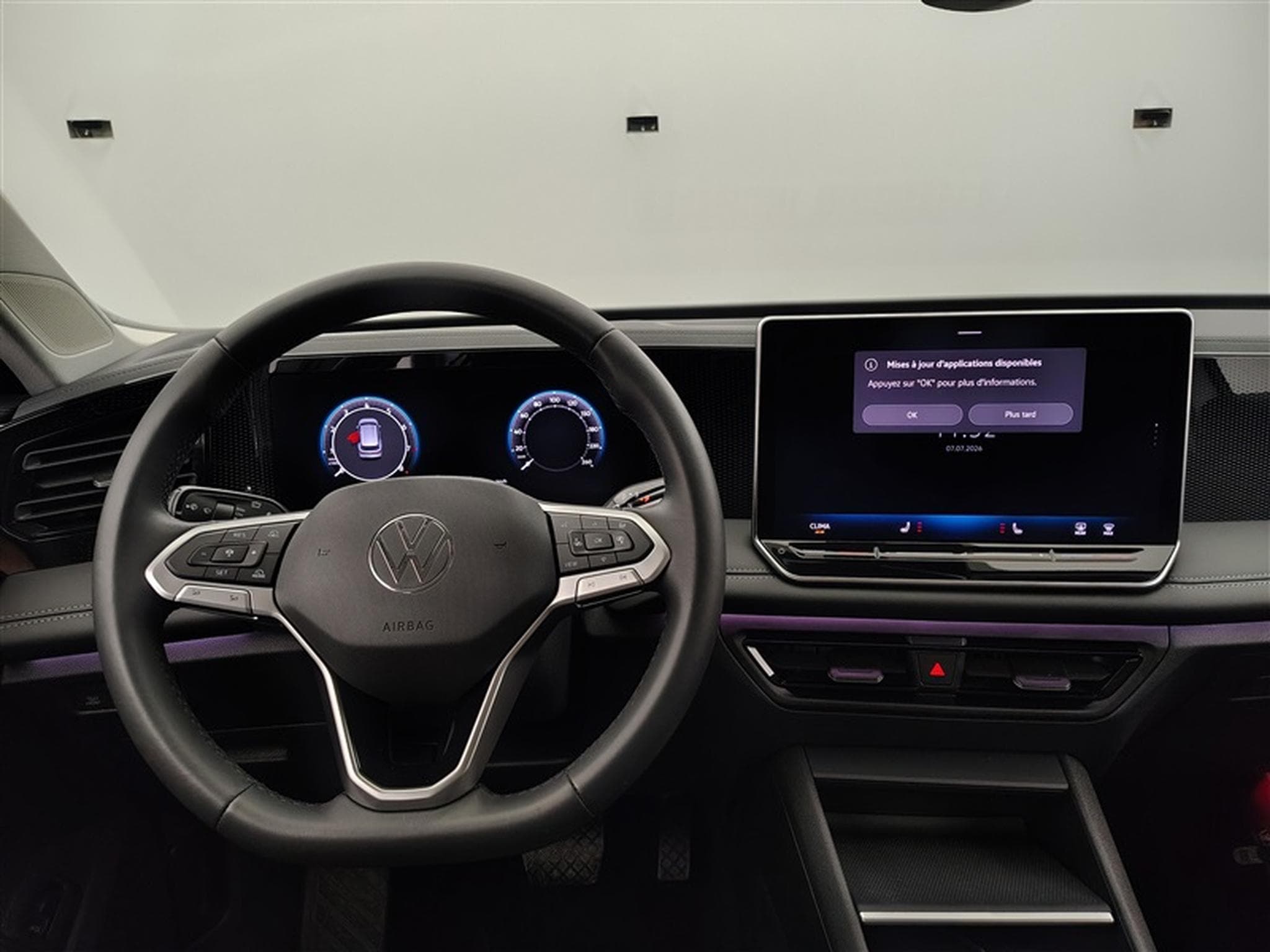 VW Tiguan 1.5 eTSI mHEV ACT Life United OPF DSG (2025) - Photo 9