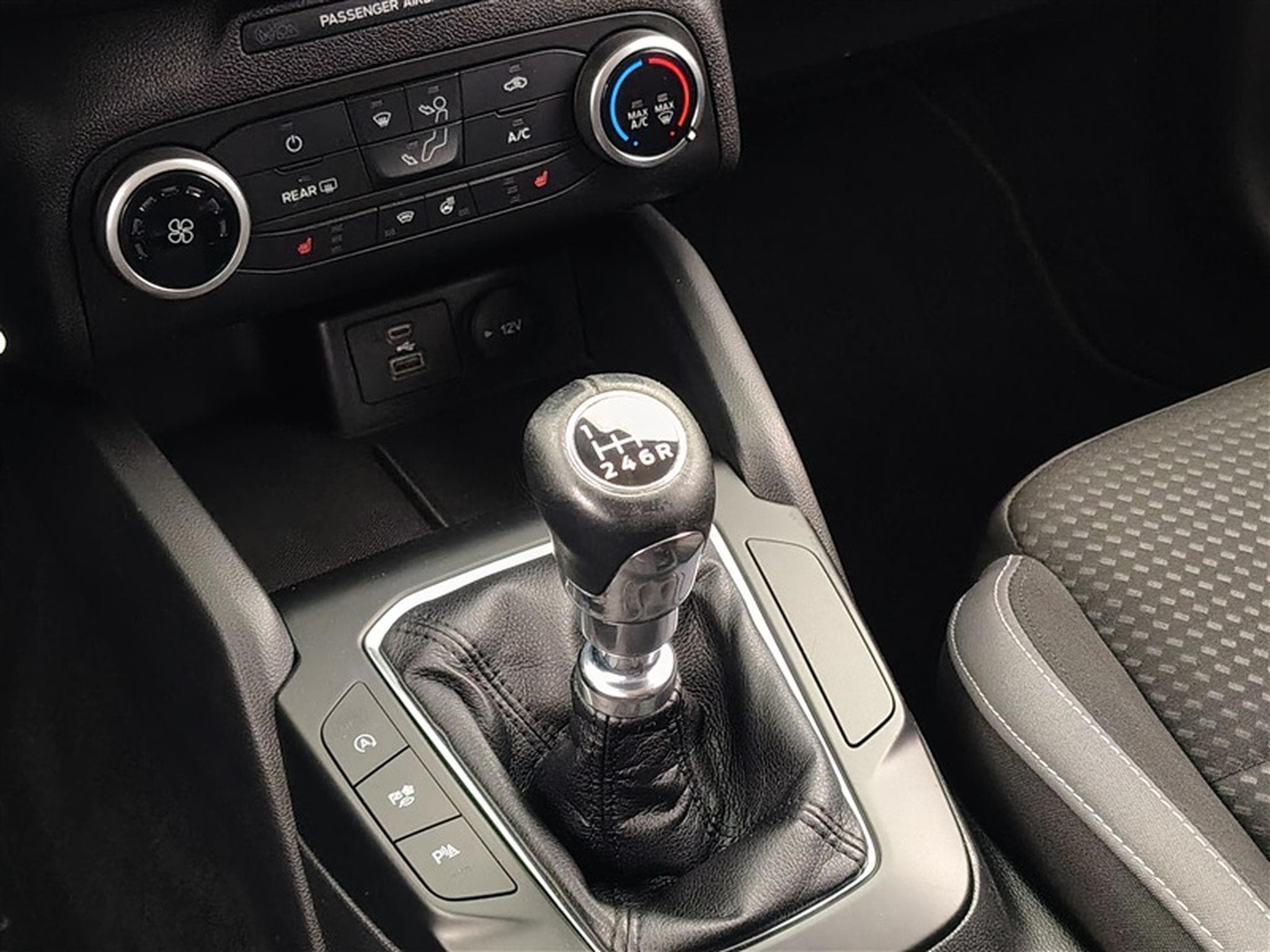 Ford Focus Clipper Active 1.0 EcoBoost MHEV X (2022) - Photo 12