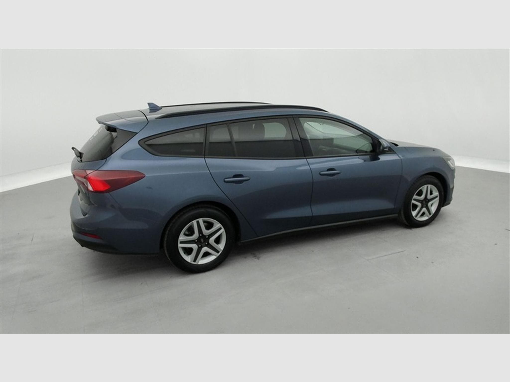 Ford Focus Clipper Active 1.0 EcoBoost MHEV X (2022) - Photo 24