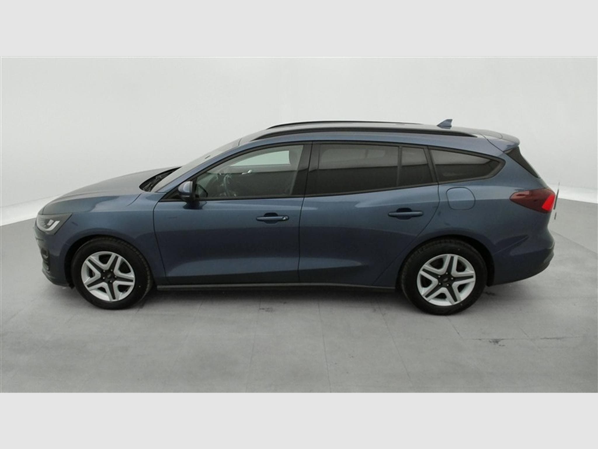 Ford Focus Clipper Active 1.0 EcoBoost MHEV X (2022) - Photo 3