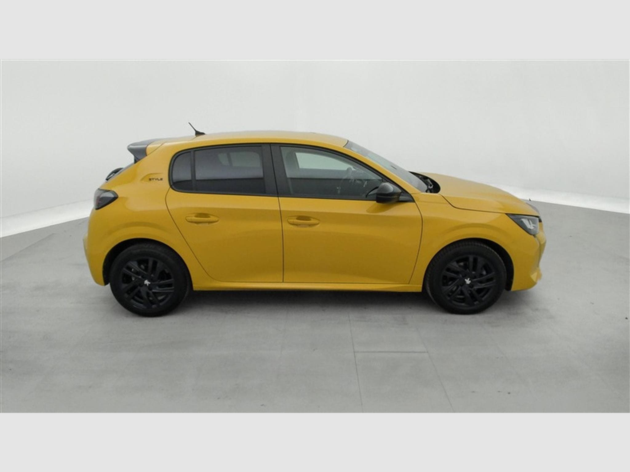 Peugeot 208 1.2i PureTech 100Cv EAT8 Style NAVI / FULL LED / PDC (2023) - Foto 24