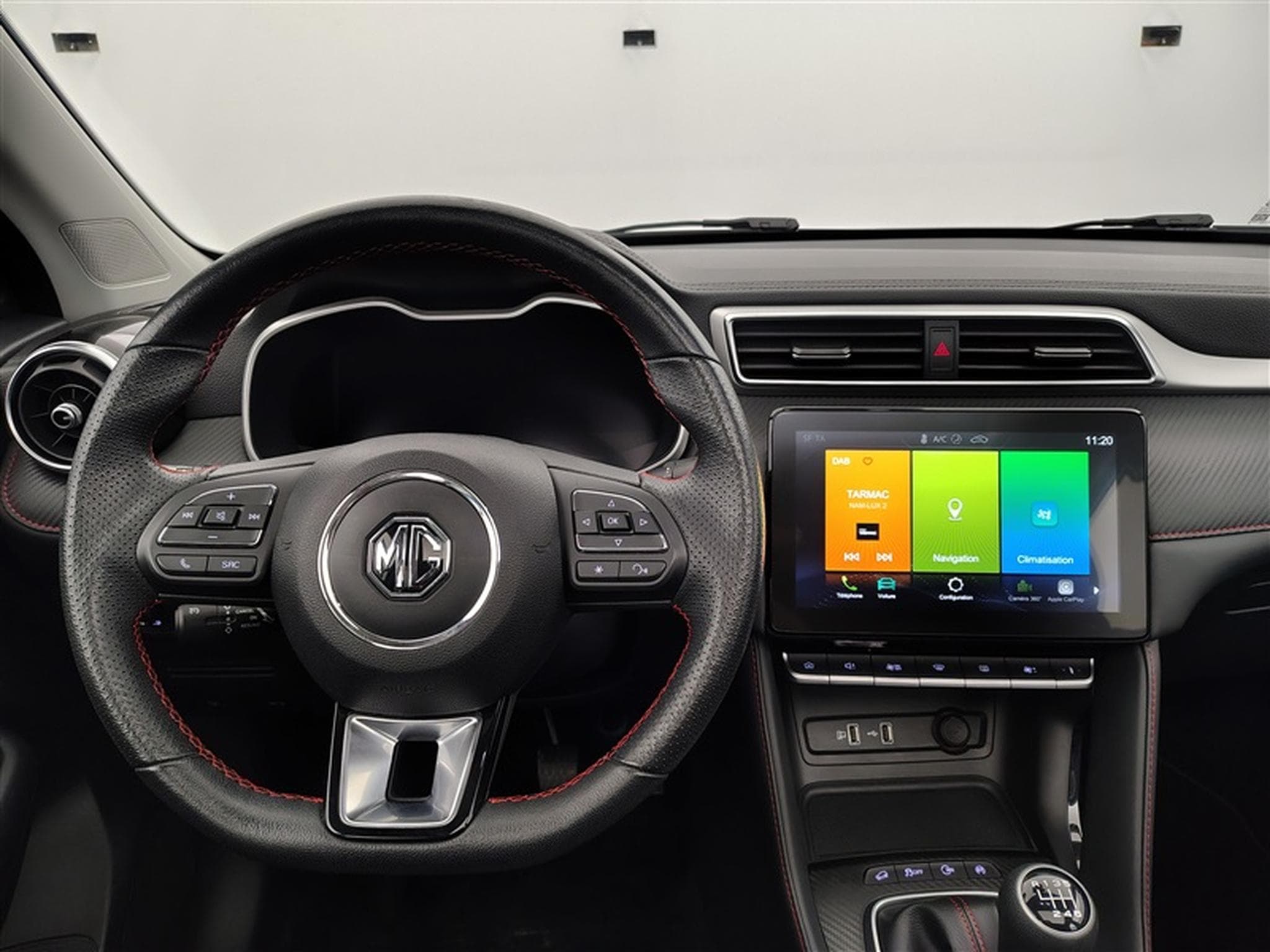 MG ZS 1.0 T-GDi Luxury (2023) - Photo 9