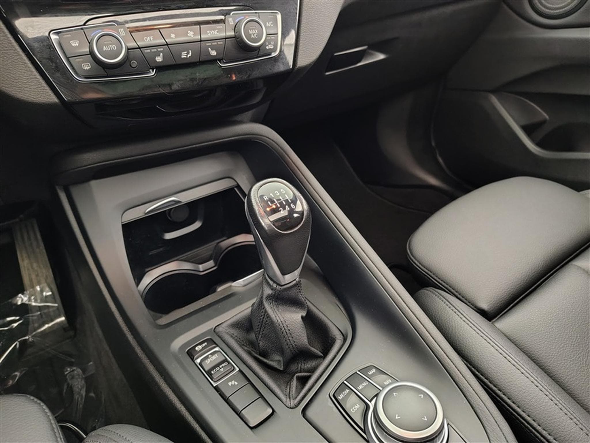 BMW X1 1.5 d sDrive16 NAVI PRO / CUIR SPORT / CLIM (2020) - Photo 12