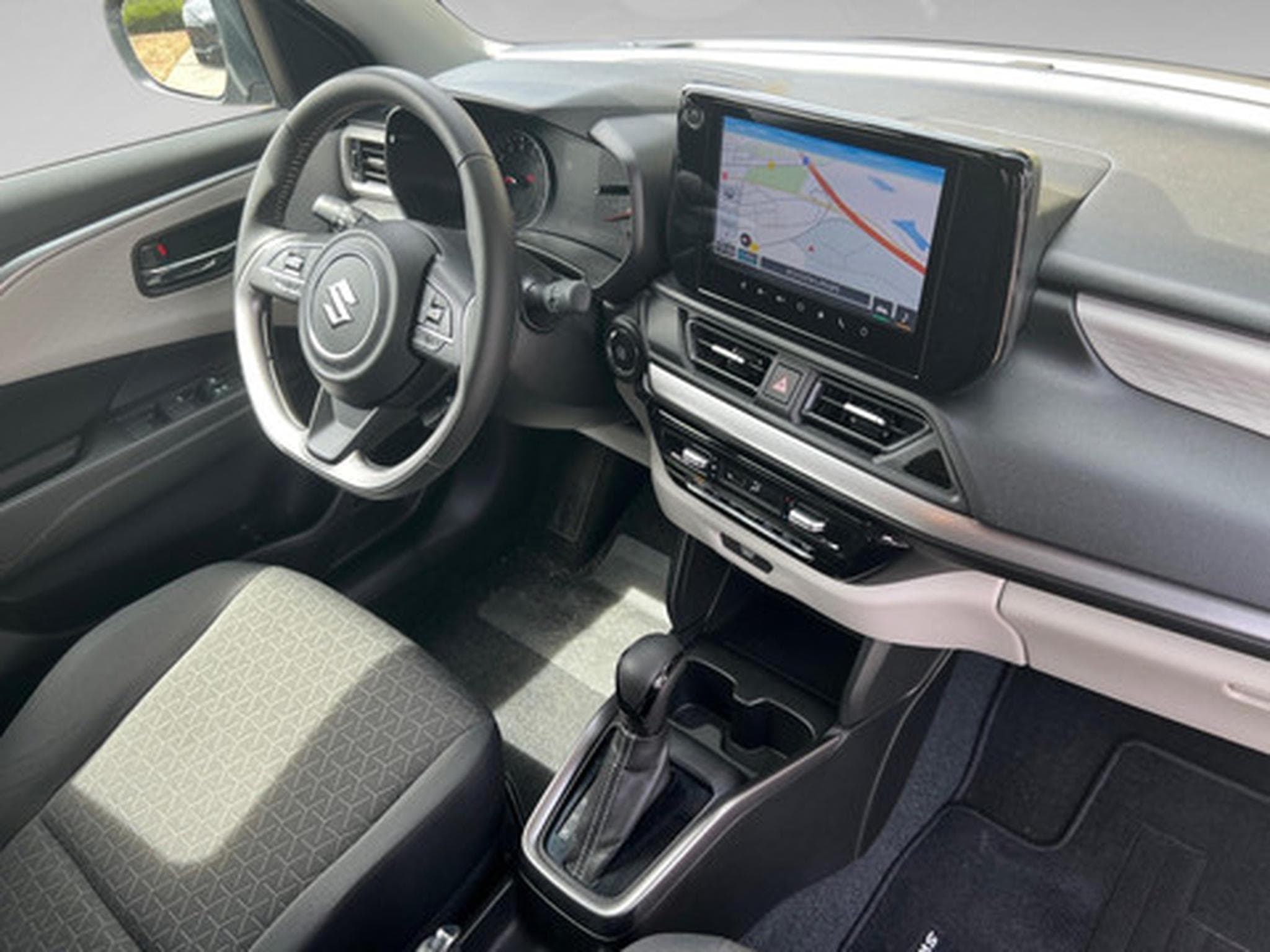 Suzuki Swift 1.2 Grand Luxe + CVT (2024) - Foto 11