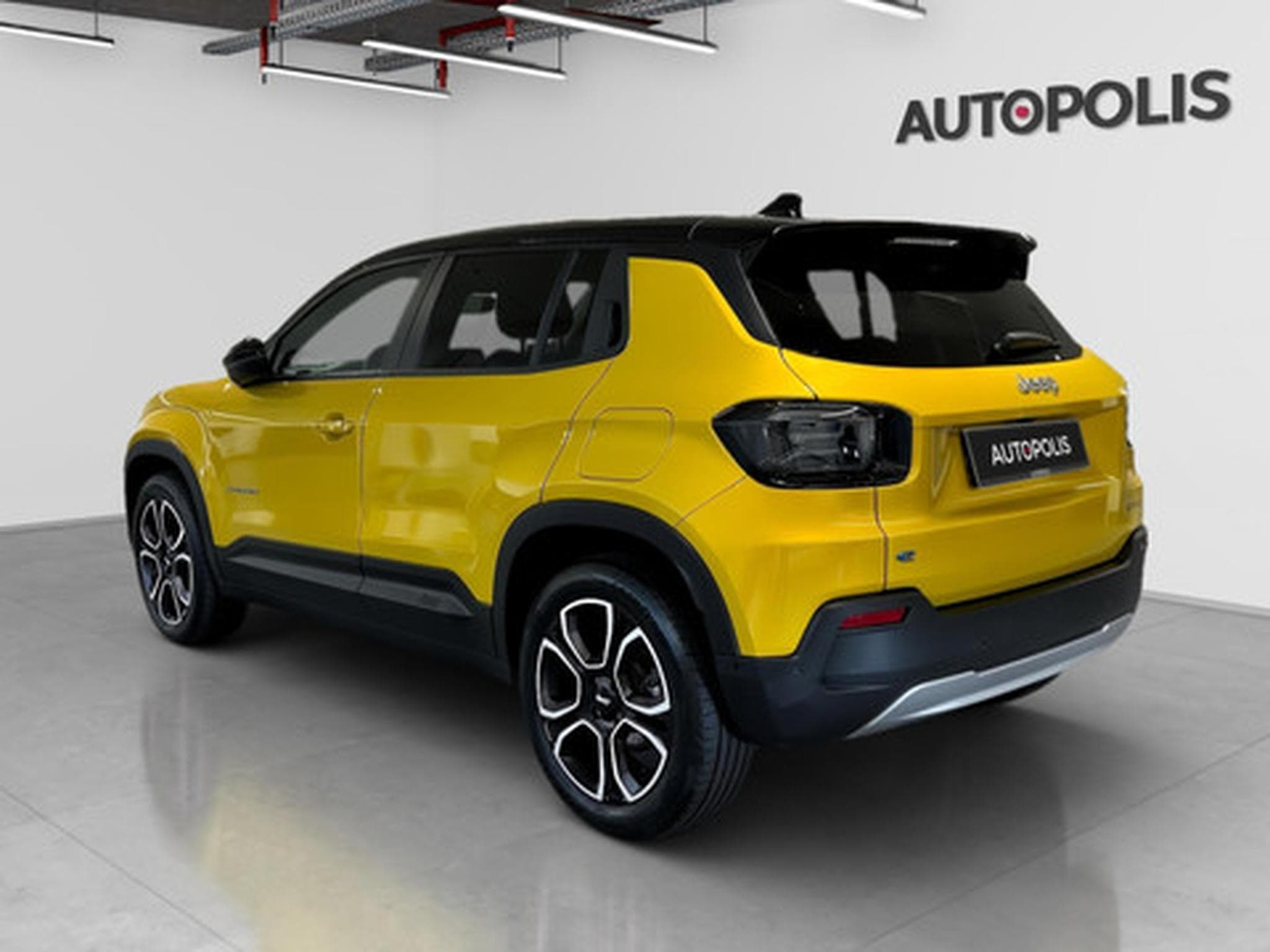 Jeep Avenger SUMMIT (2023) - Foto 2