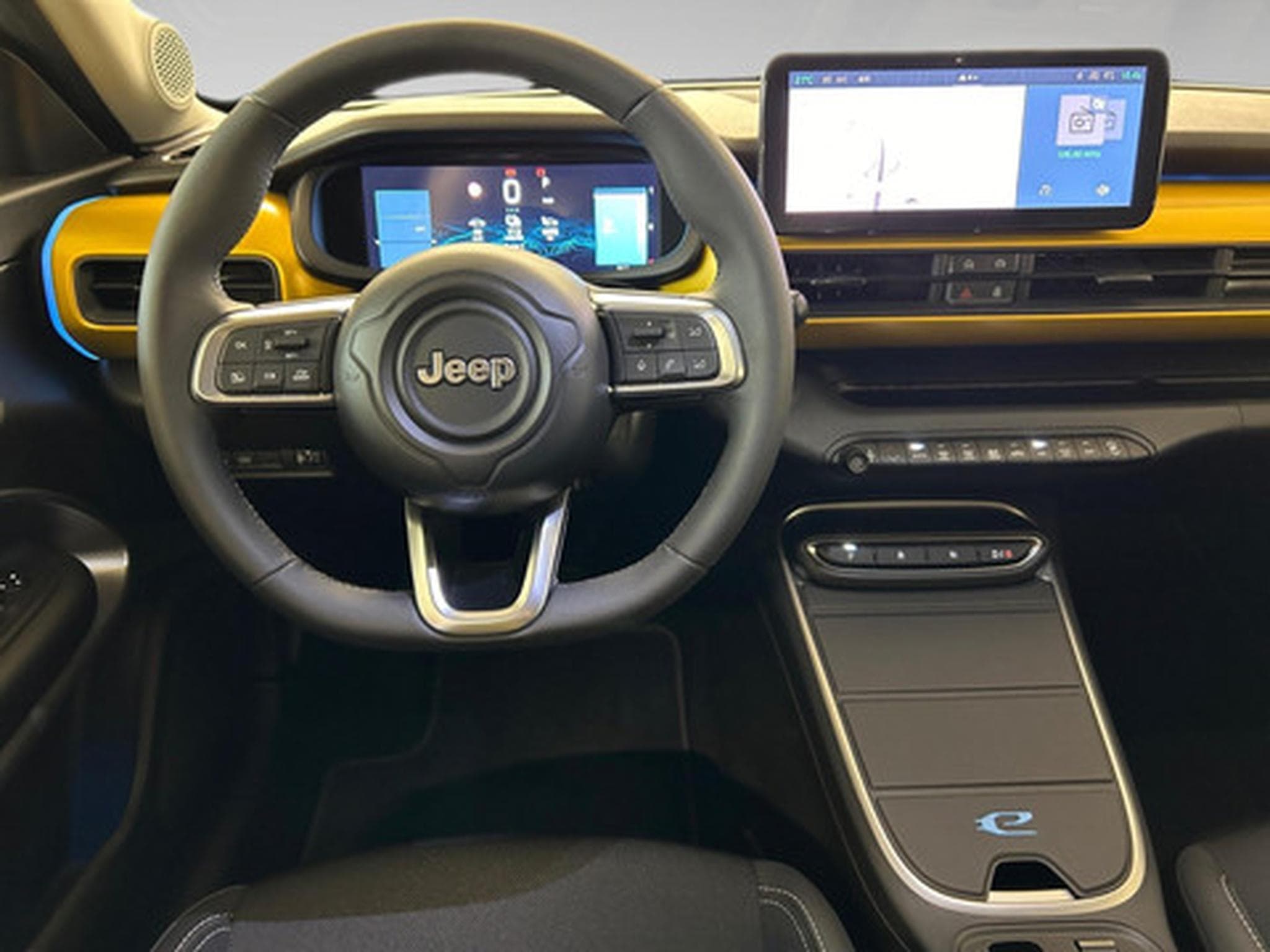 Jeep Avenger SUMMIT (2023) - Foto 3
