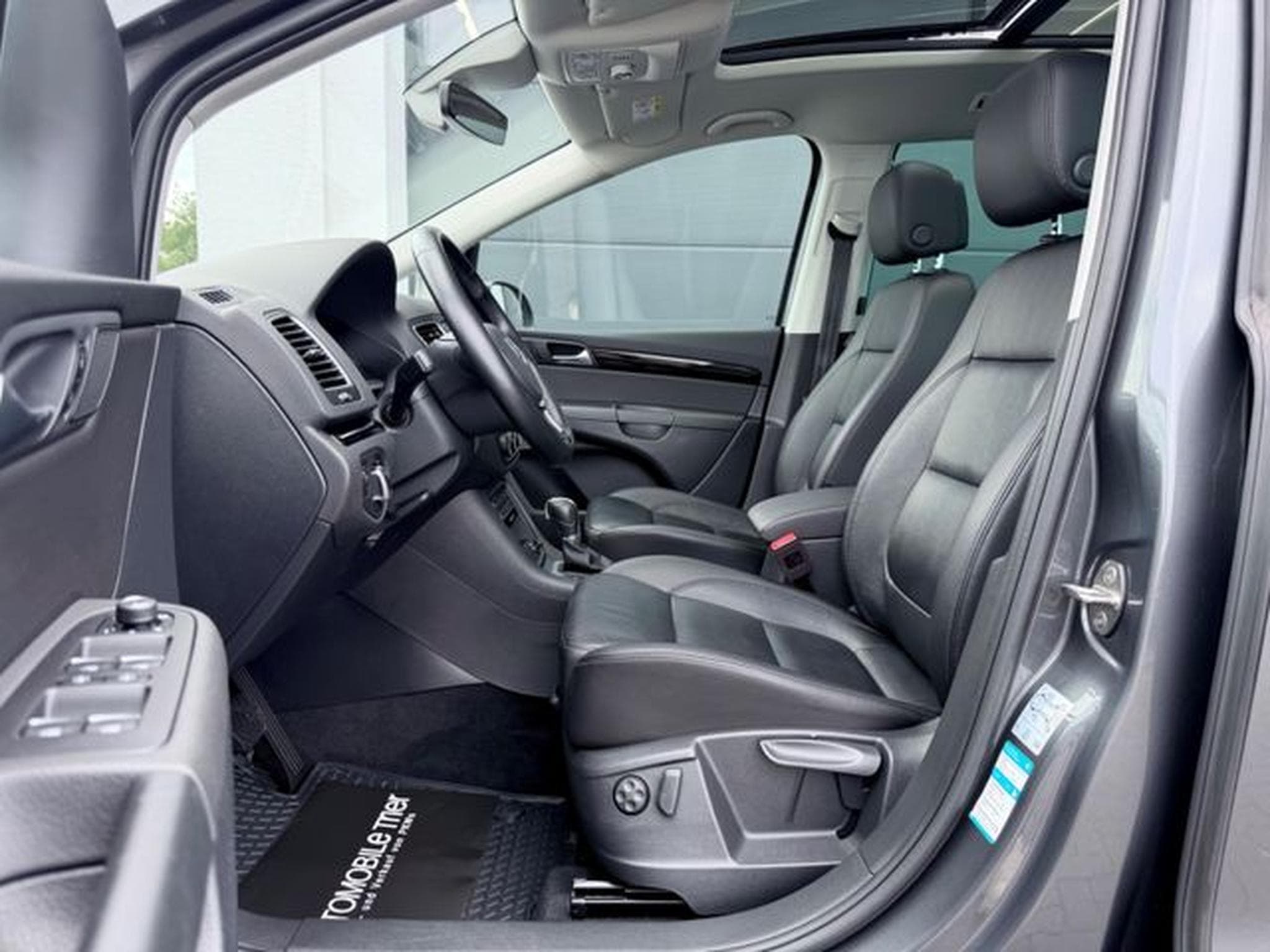 VW Sharan Sharan Highline 1.4 TSI DSG 7.SITZER/ACC/CAM/AHK (2020) - Foto 9