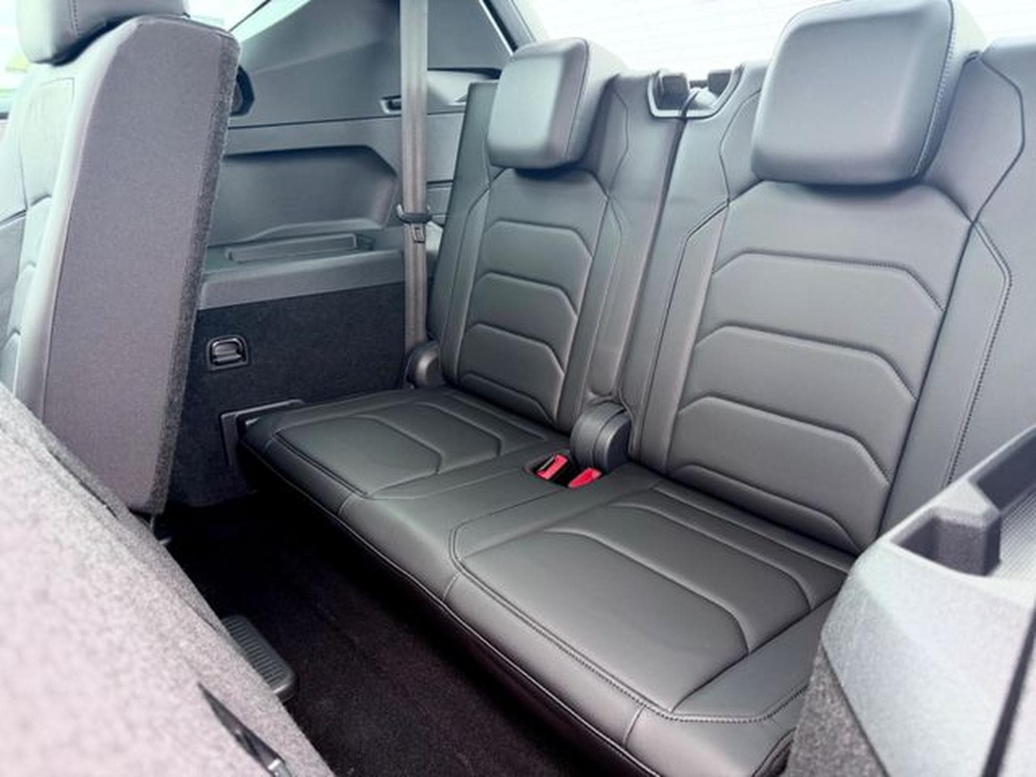 Seat Tarraco Tarraco Xperience 1.5 TSI DSG 7.SITZER /1.HAND/ (2024) - Foto 14