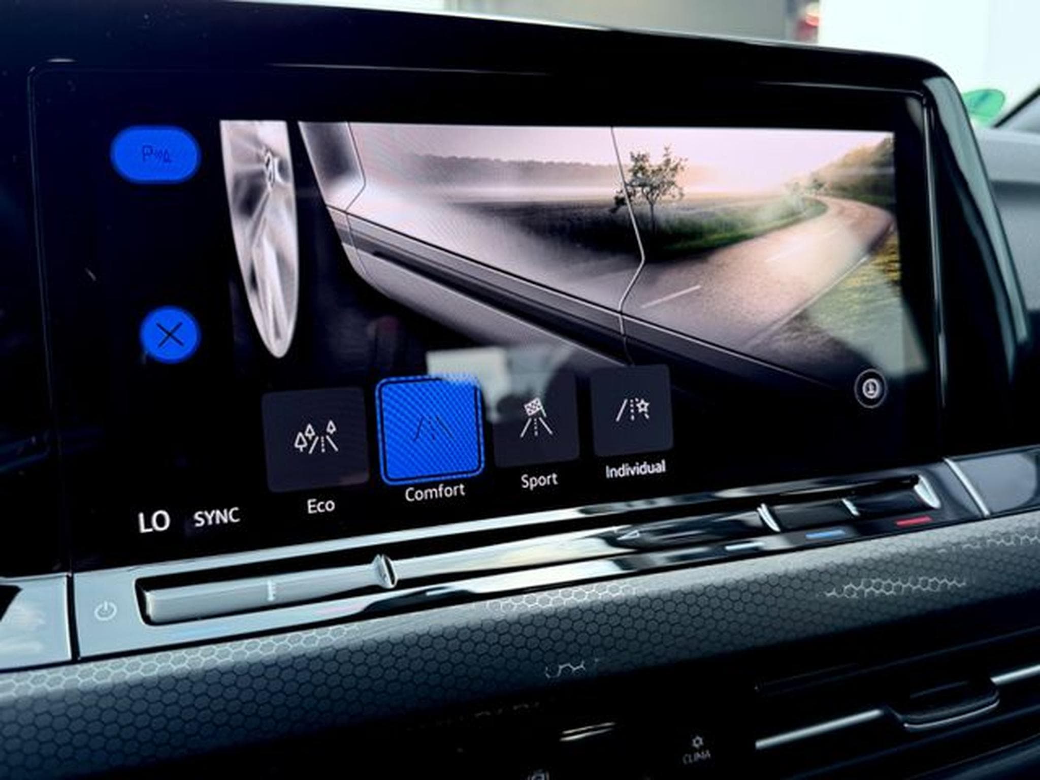 VW Golf Golf 8 Lim. GTI /NAVI/LED/PDC/1.HAND/GARANTIE/ (2024) - Photo 17