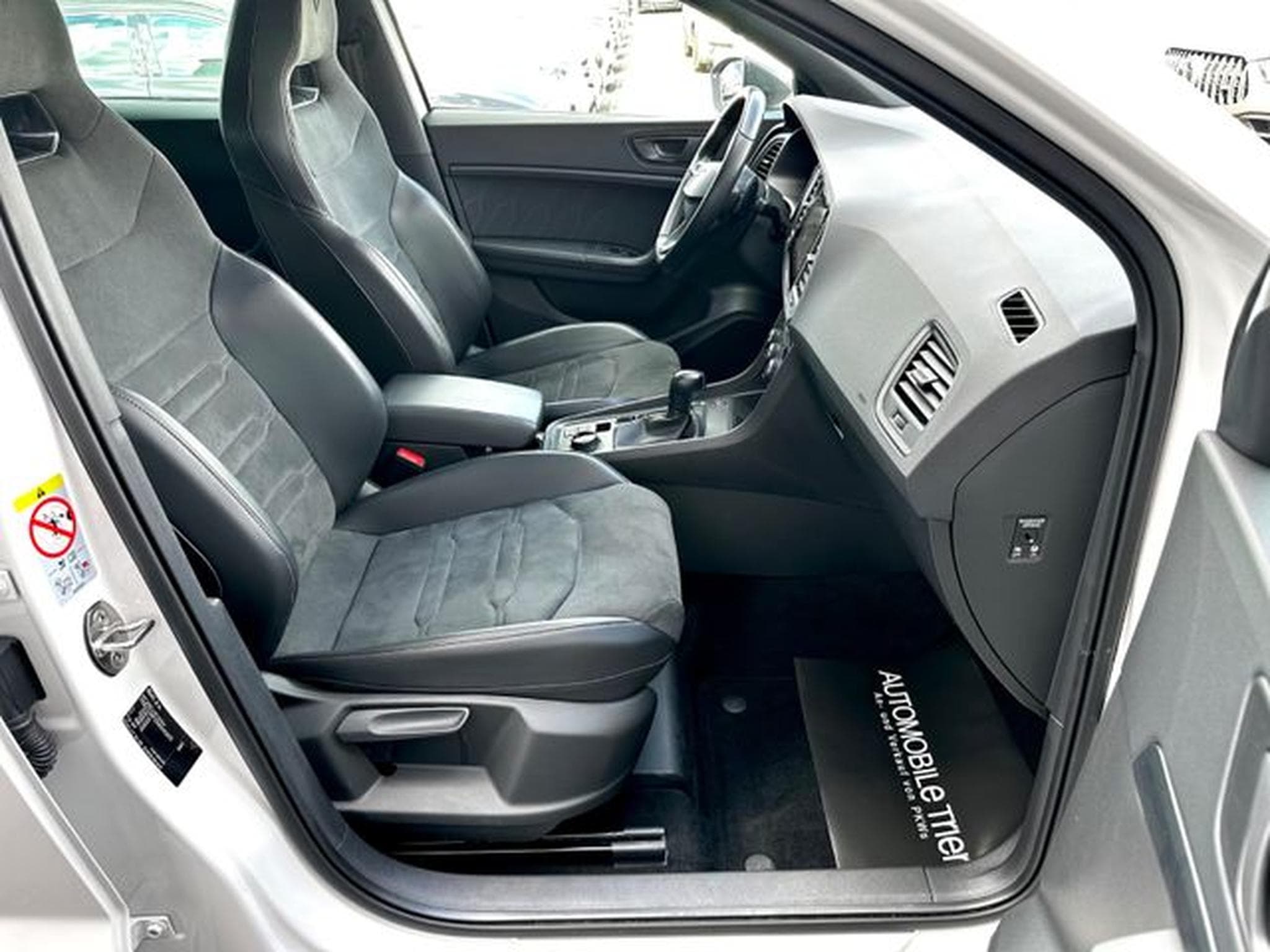 Cupra Ateca Ateca VZ 2.0 TSI DSG 4Drive /NAVI/LED/360°CAM/ (2022) - Foto 12