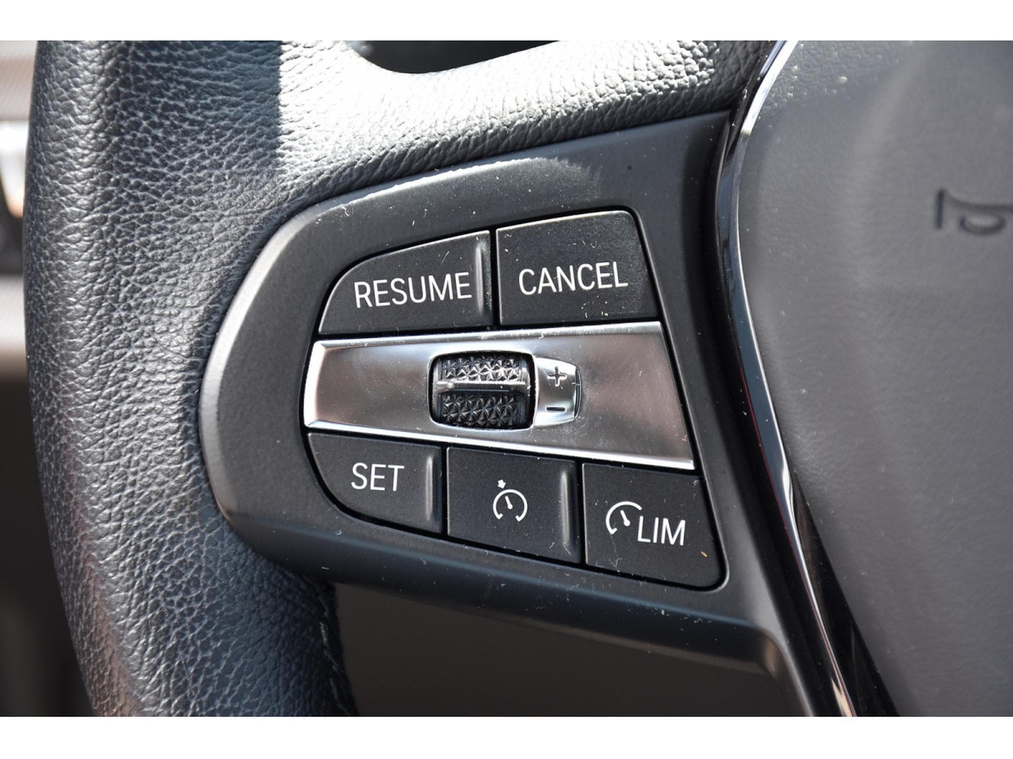 BMW 118 iA REGUL GPS CAM PARK LED 1° MAIN (2023) - Foto 19