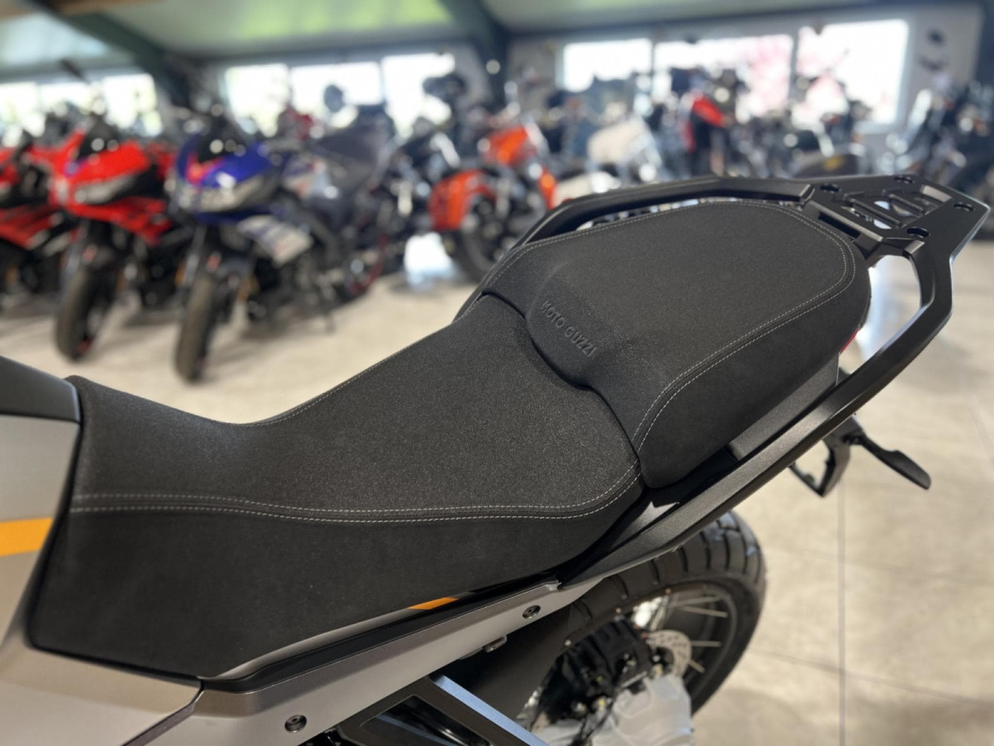 Moto Guzzi Stelvio 1000 (2026) - Foto 5