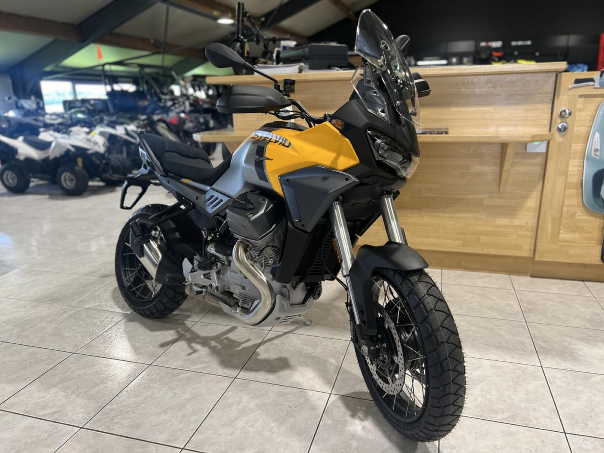 Moto Guzzi Stelvio 1000 (2026) - Foto 7