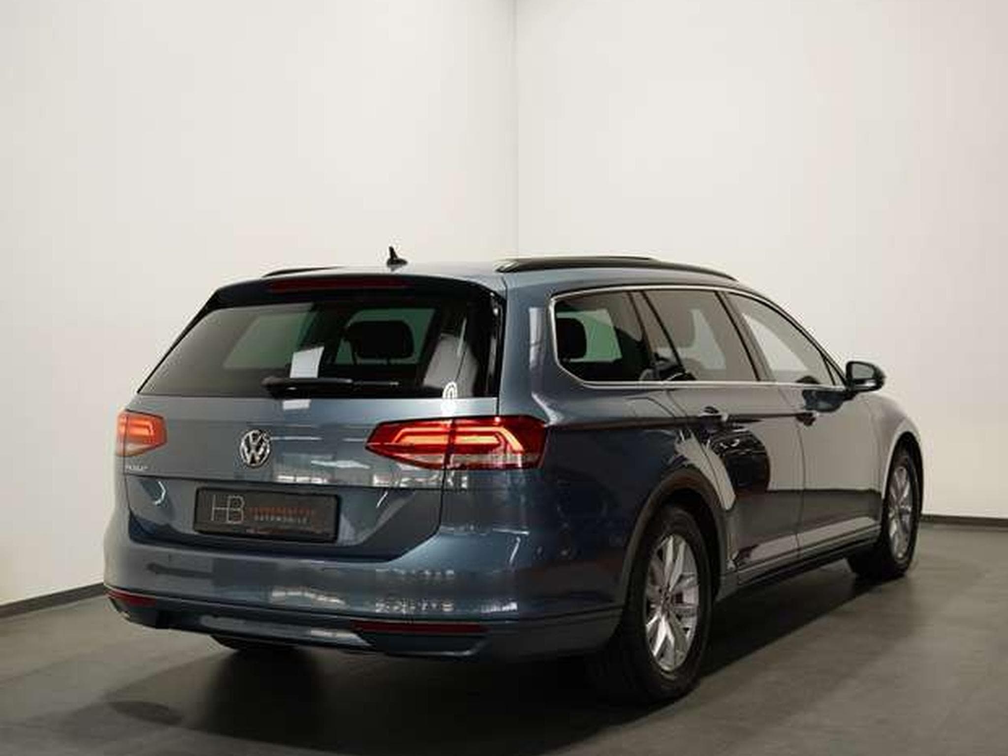 VW Passat TDI Comfortline DSG *Pano (2015) - Photo 6