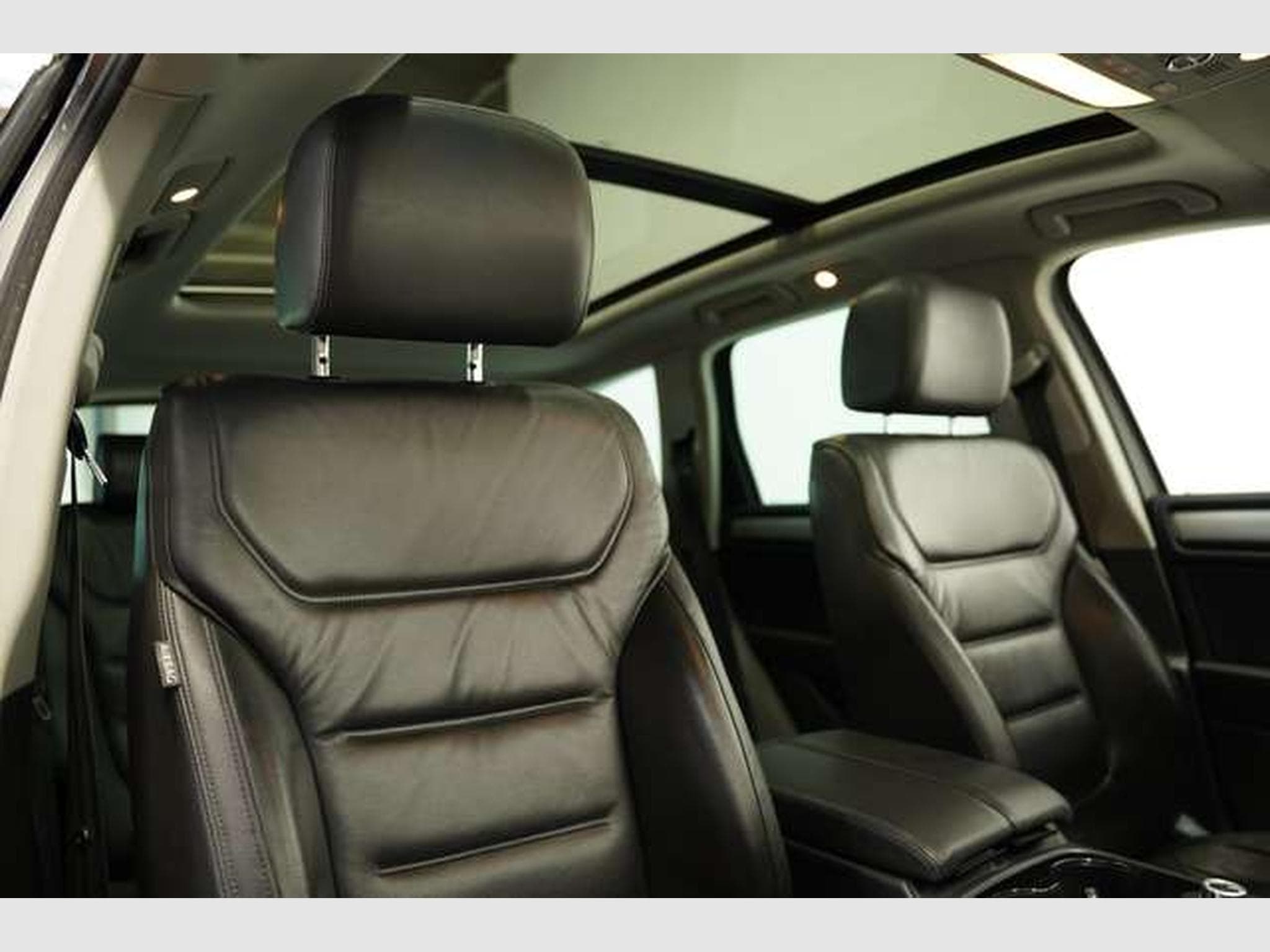 VW Touareg V6 TDI Aut. *Pano *ACC *Leder *18 *Navi (2014) - Photo 13