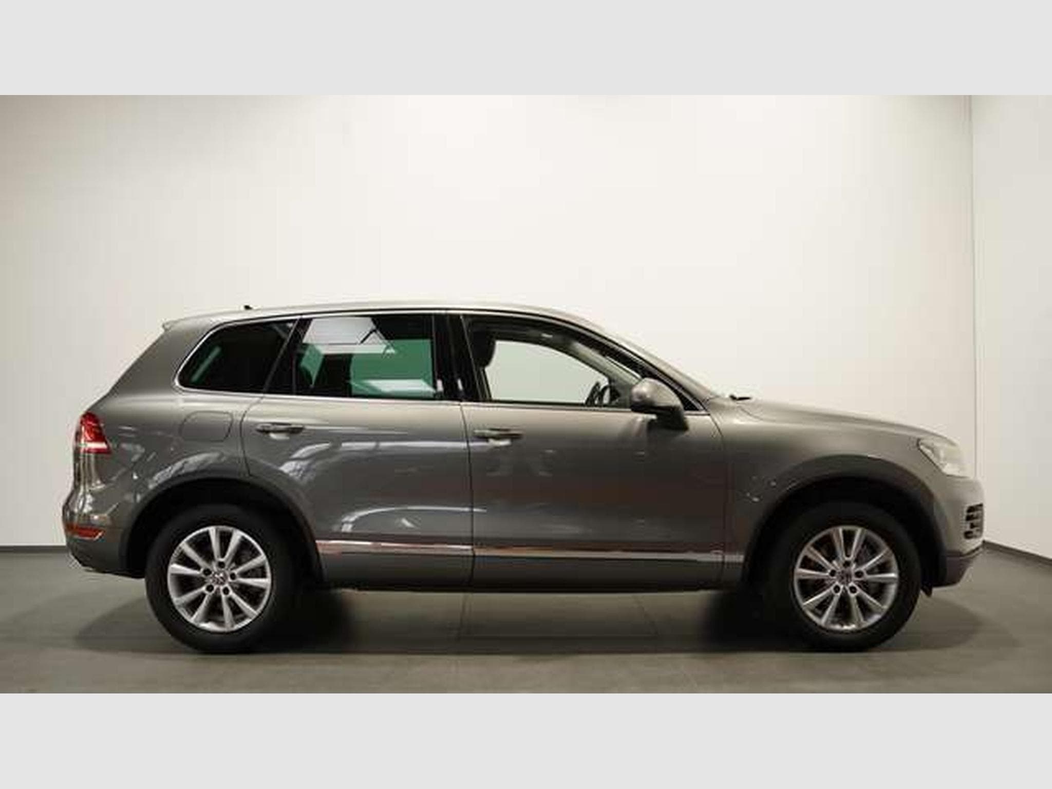 VW Touareg V6 TDI Aut. *Pano *ACC *Leder *18 *Navi (2014) - Photo 4