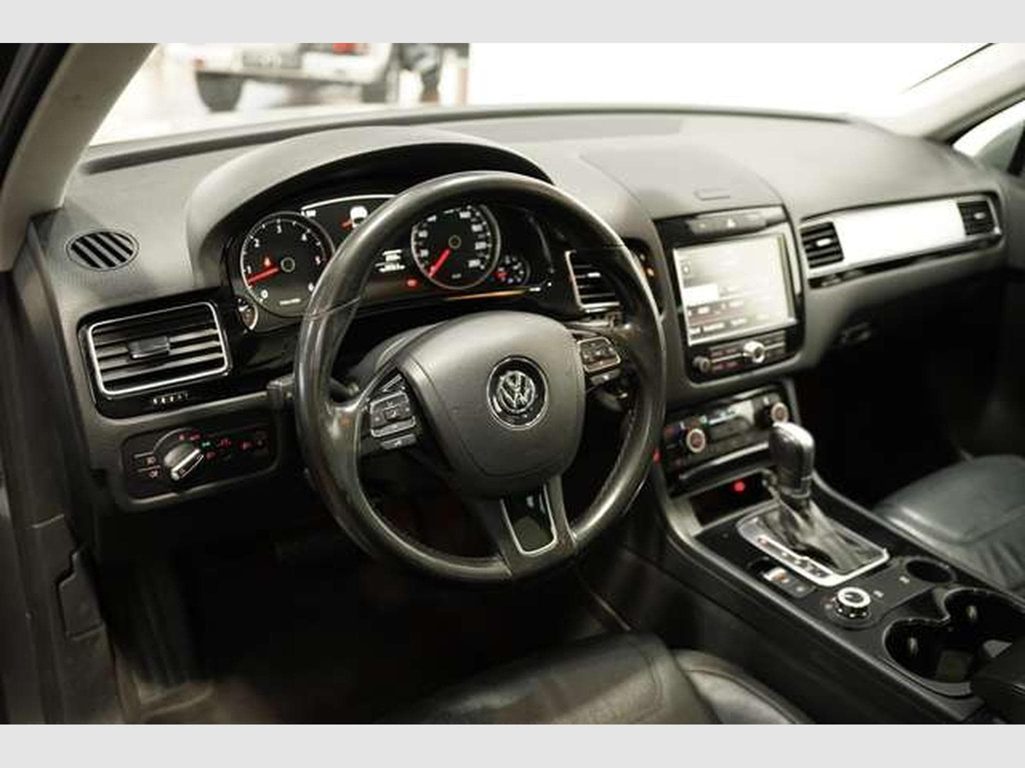 VW Touareg V6 TDI Aut. *Pano *ACC *Leder *18 *Navi (2014) - Photo 7