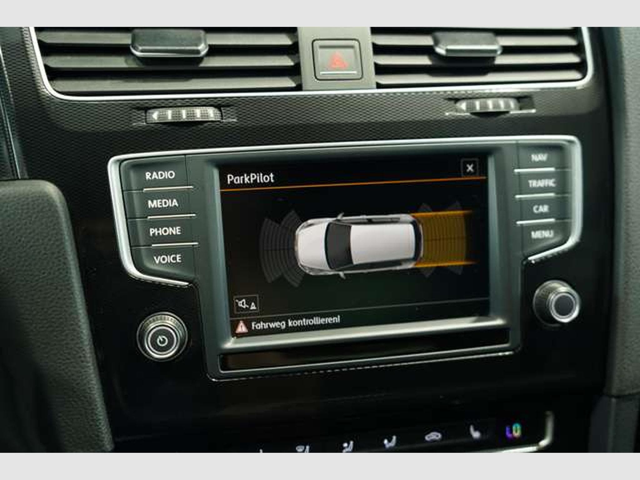 VW Golf GTI Performance BMT *Dynaudio *ACC *Navi (2015) - Photo 33