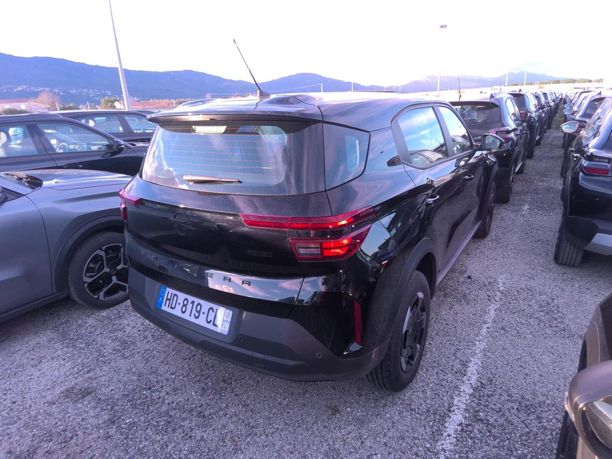 Opel Frontera Edition (2025) - Photo 2
