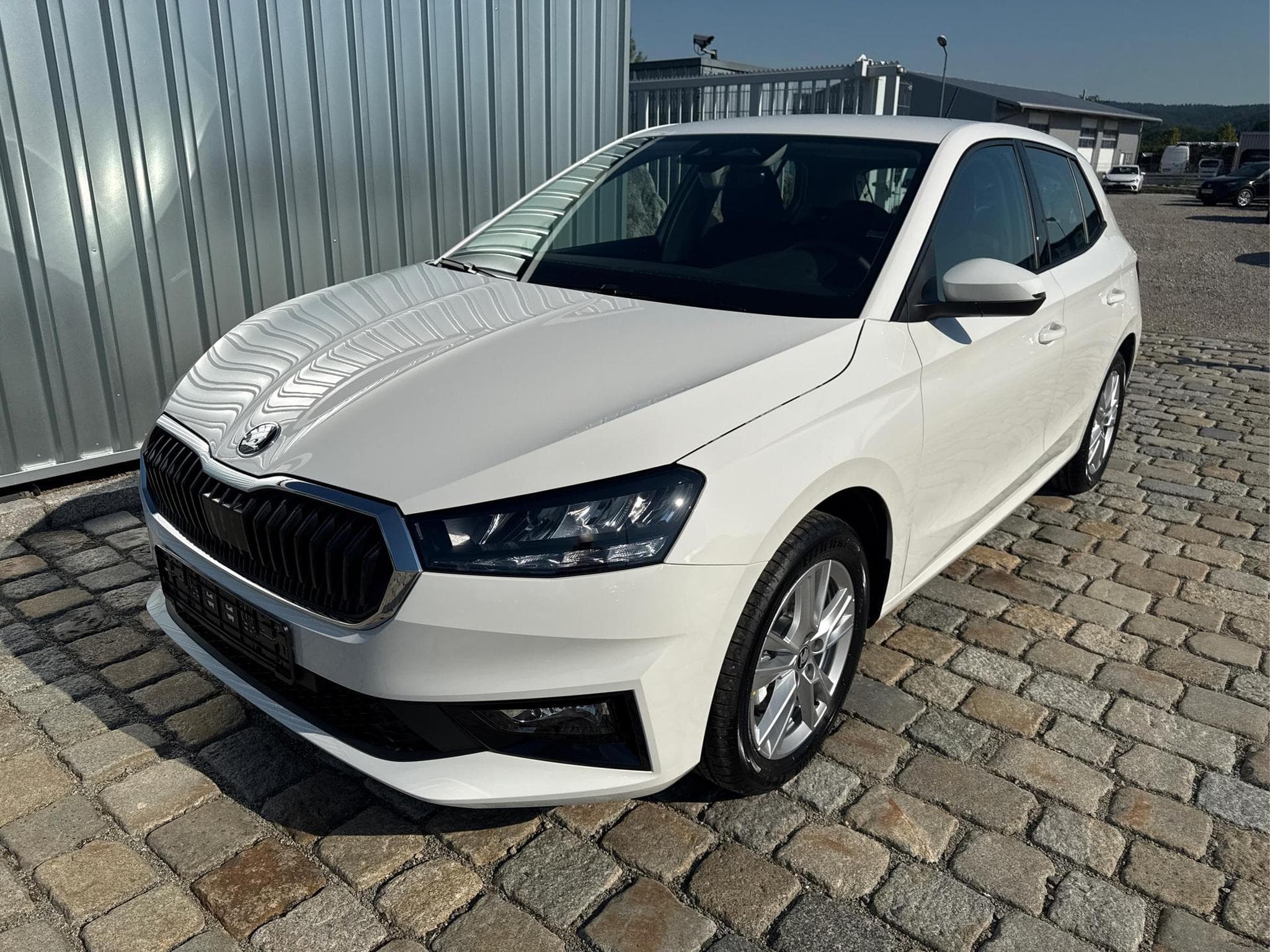 Skoda Fabia EXTRA PLUS 1.5 (2026) - Photo 1