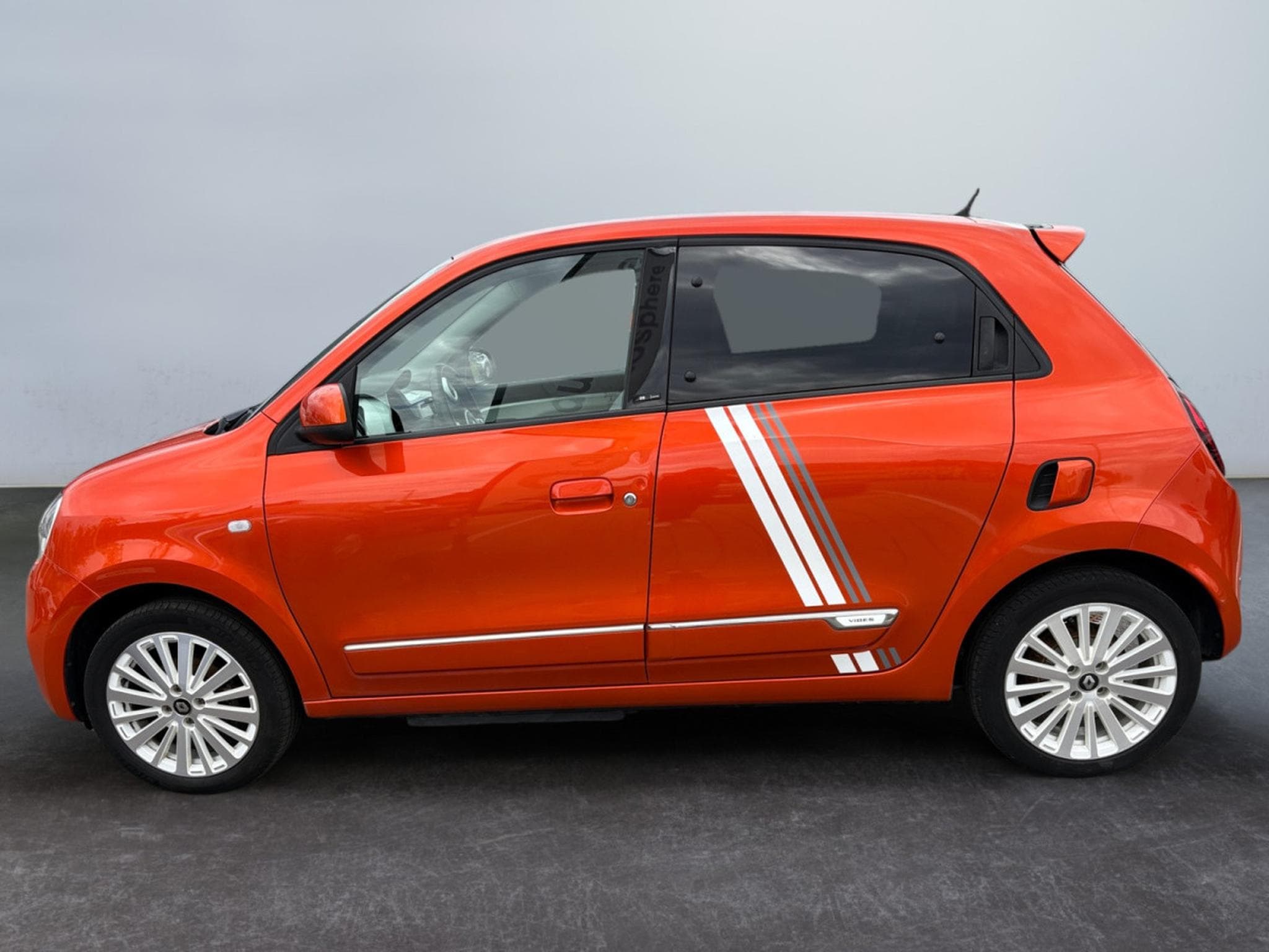 Renault Twingo E-Tech 24kwh R80 VIBES B-buy (2021) - Foto 4