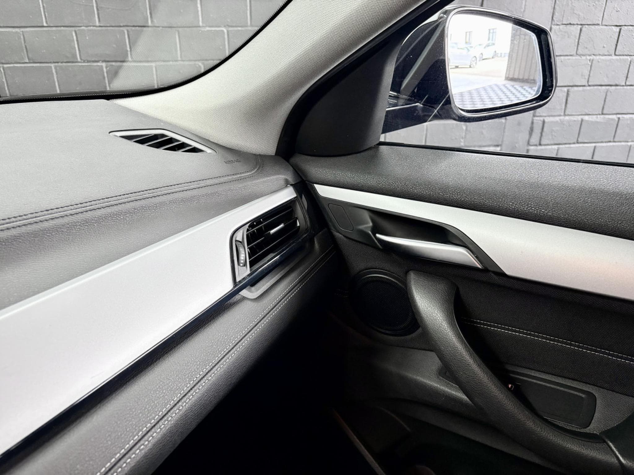 BMW X2 18i sDrive *CAMERA* *PDC* SIEGES CHAUFF.* (2019) - Foto 21