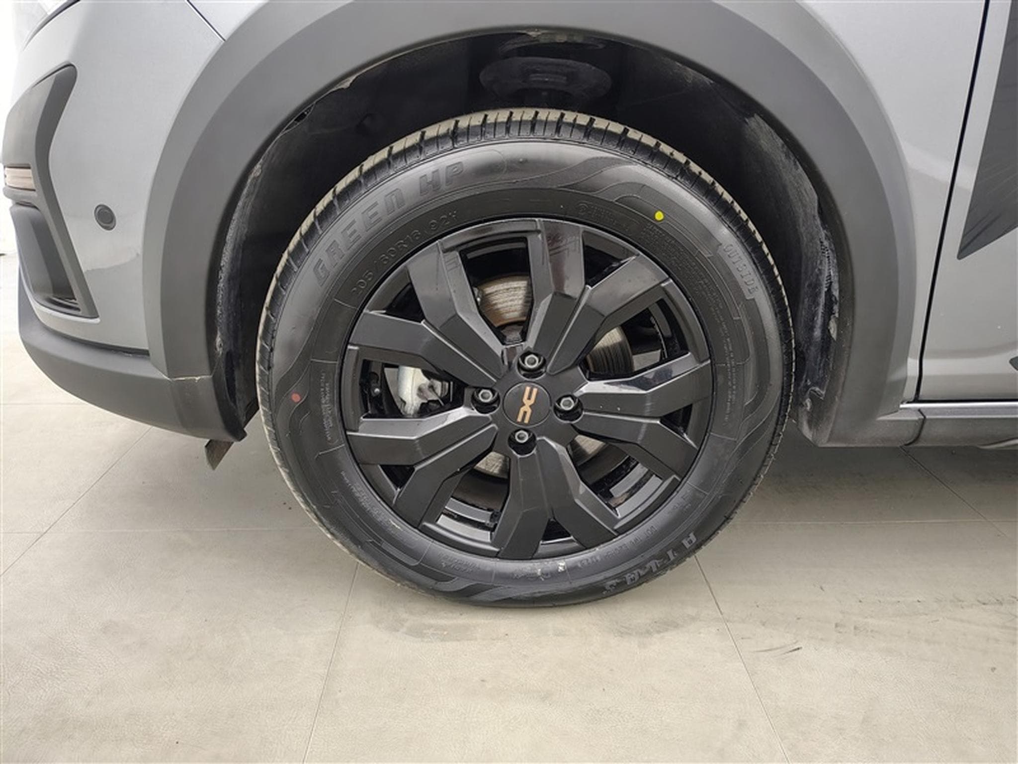 Dacia Jogger Hybrid 1.6 Extreme 7PL / NAVI / CARPLAY / CAMERA (2025) - Photo 6