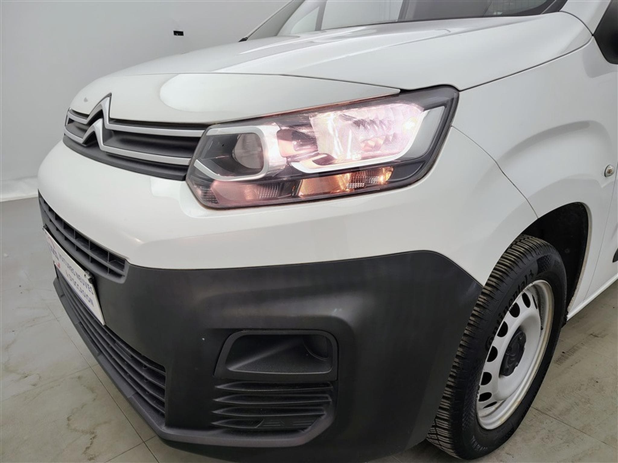 Citroen Berlingo 1.5 BlueHDi XL Heavy Control 3PL (2021) - Photo 14