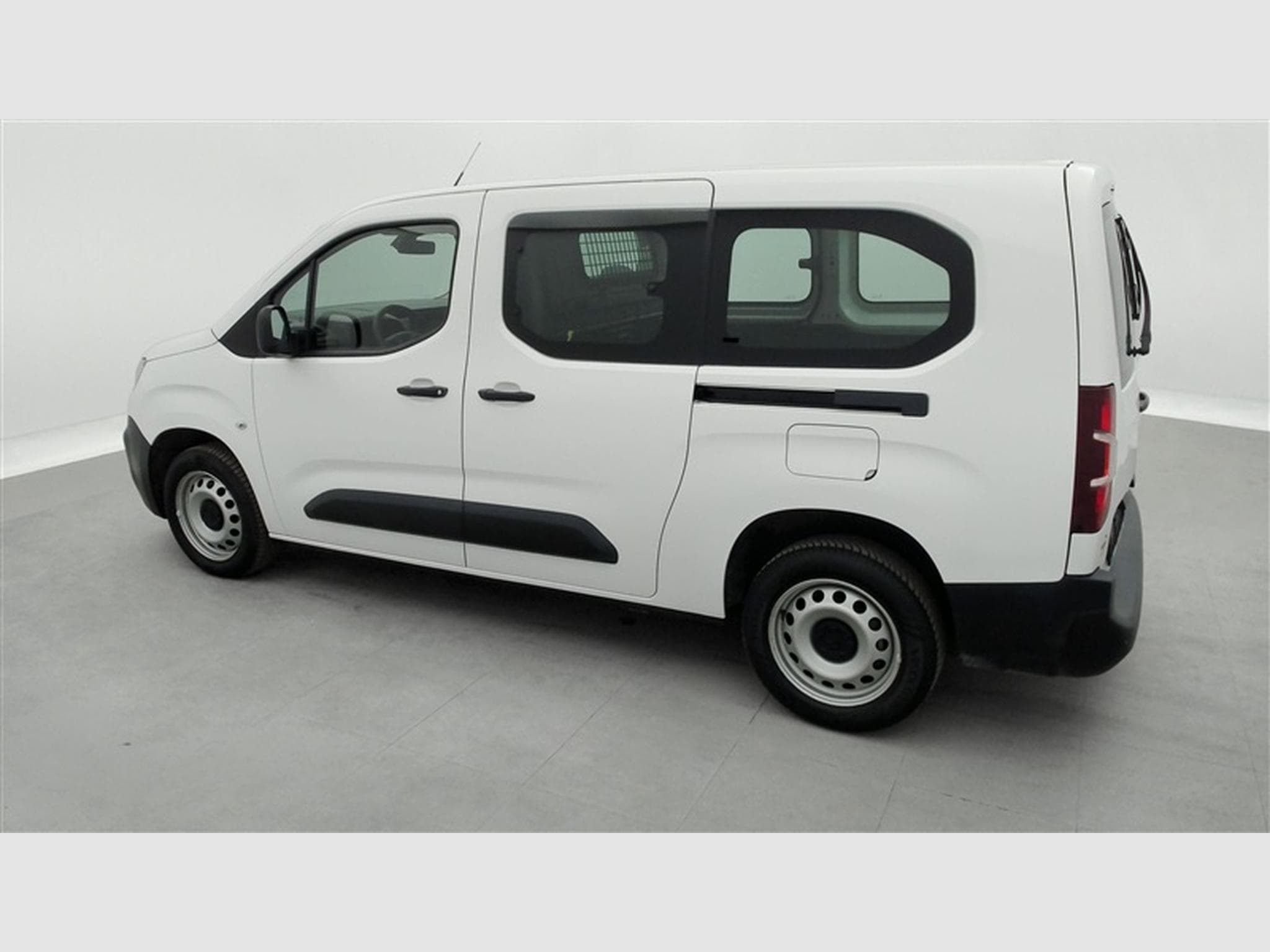 Citroen Berlingo 1.5 BlueHDi XL Heavy Control 3PL (2021) - Photo 25