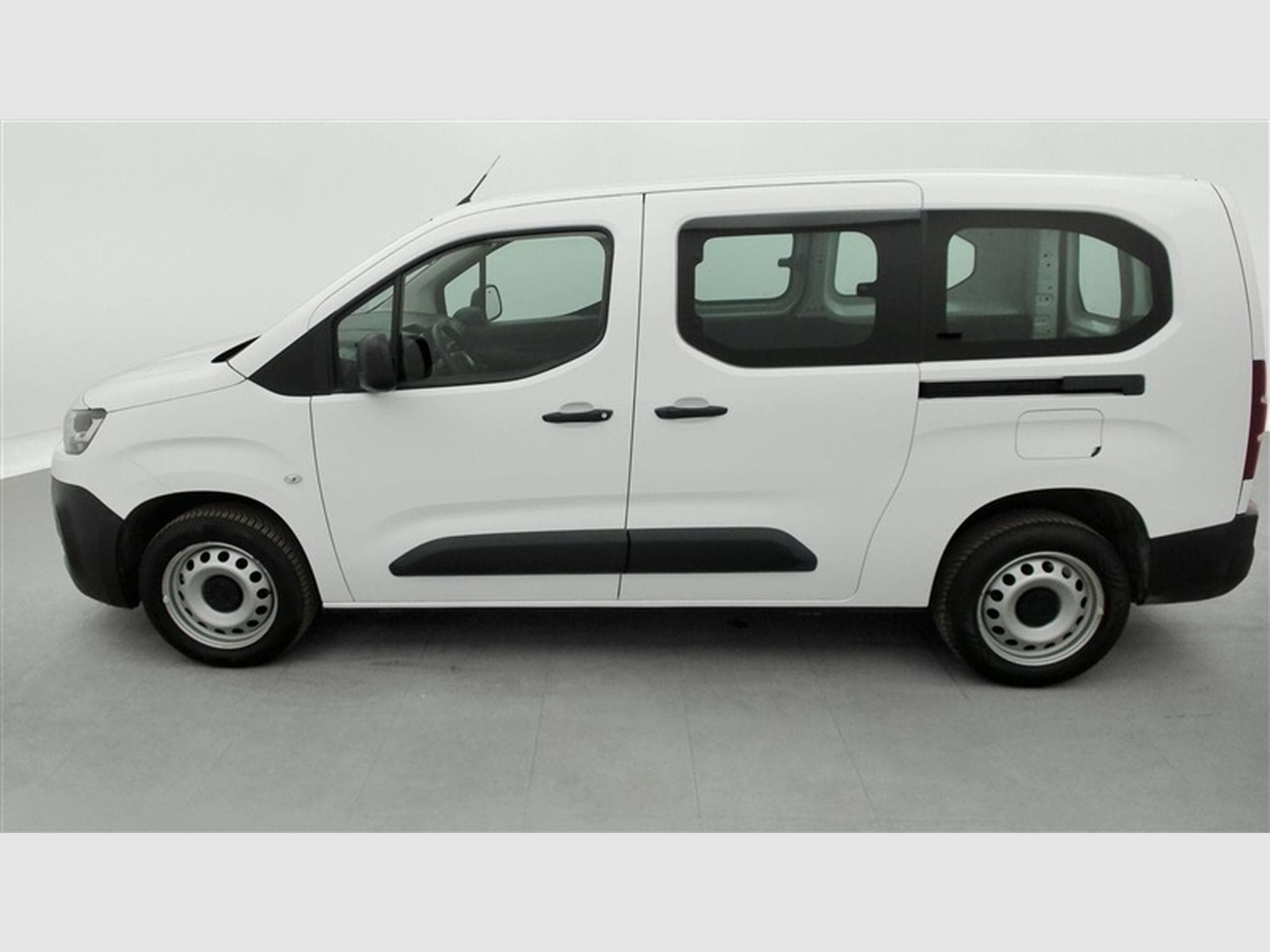 Citroen Berlingo 1.5 BlueHDi XL Heavy Control 3PL (2021) - Photo 3