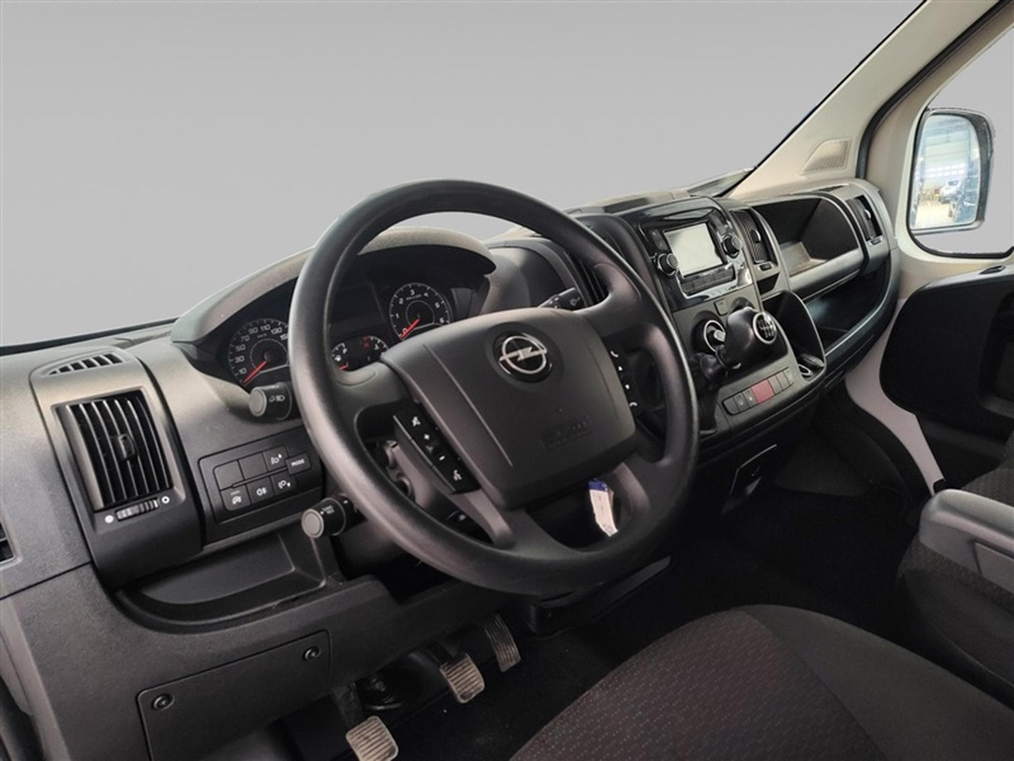 Opel Movano 2.2 Turbo D L2H2 3PL / CLIM / CAMERA / PDC (2022) - Foto 8