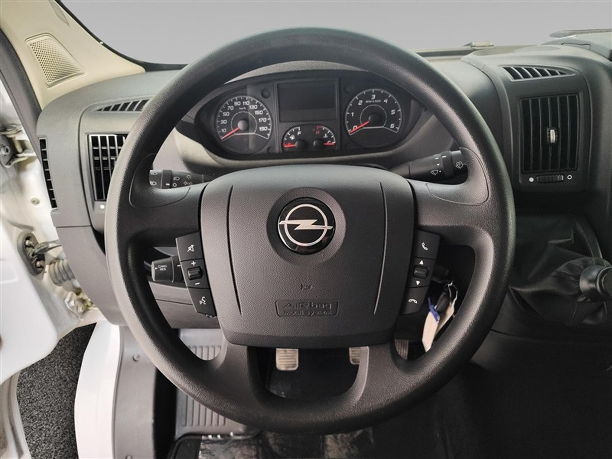Opel Movano 2.2 Turbo D L2H2 3PL / CLIM / CAMERA / PDC (2022) - Foto 9