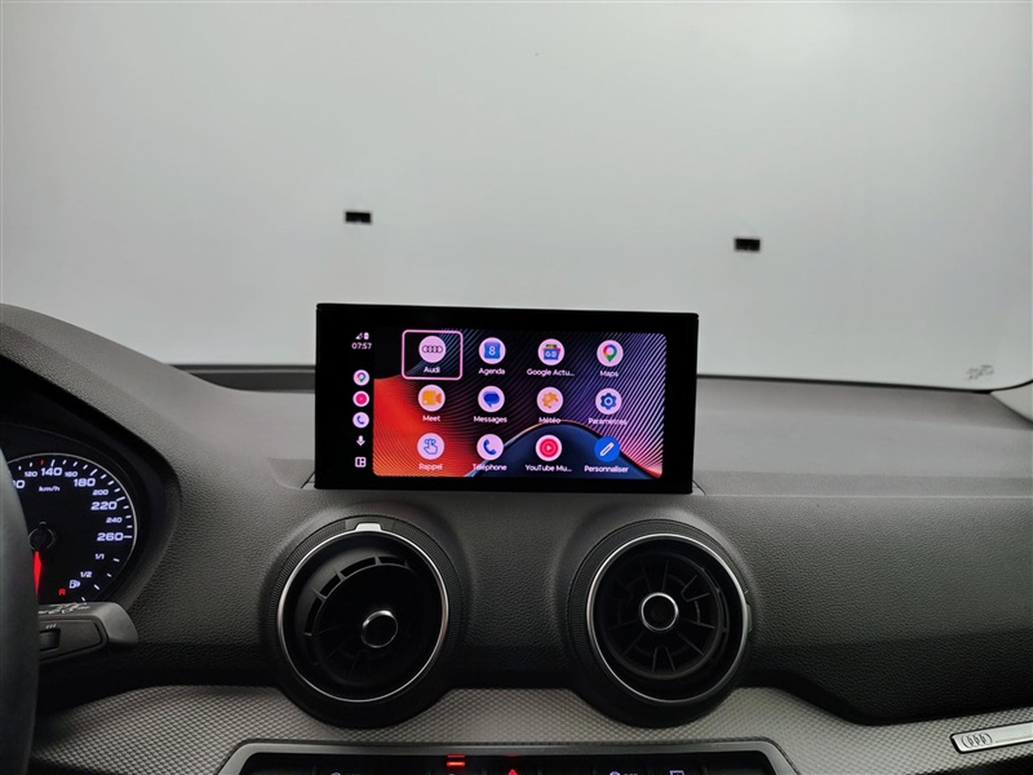 Audi Q2 35 TFSI S-Tronic Attraction NAVI / FULL LED / CAMERA / JA16" (2023) - Foto 20