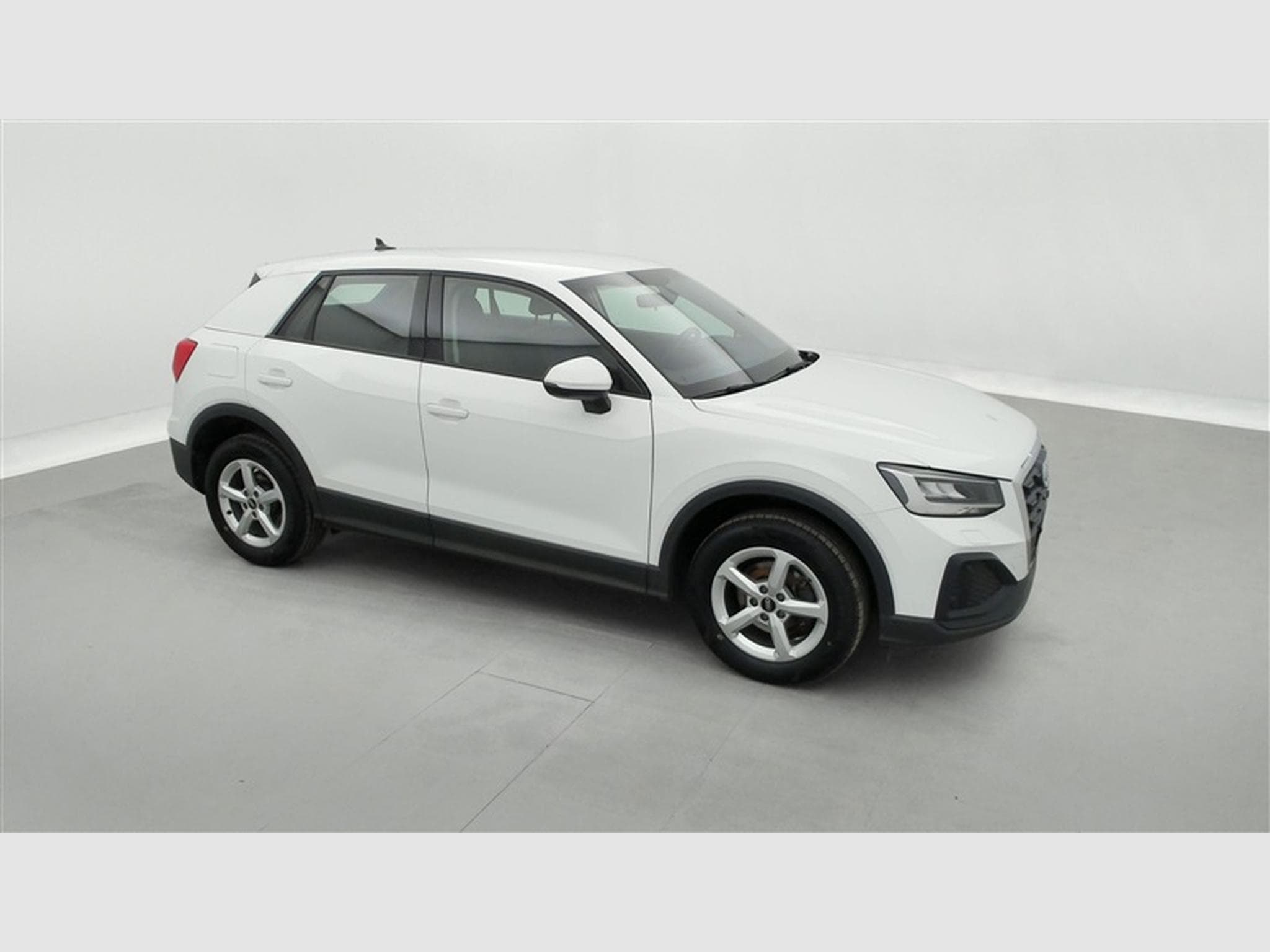 Audi Q2 35 TFSI S-Tronic Attraction NAVI / FULL LED / CAMERA / JA16" (2023) - Foto 23