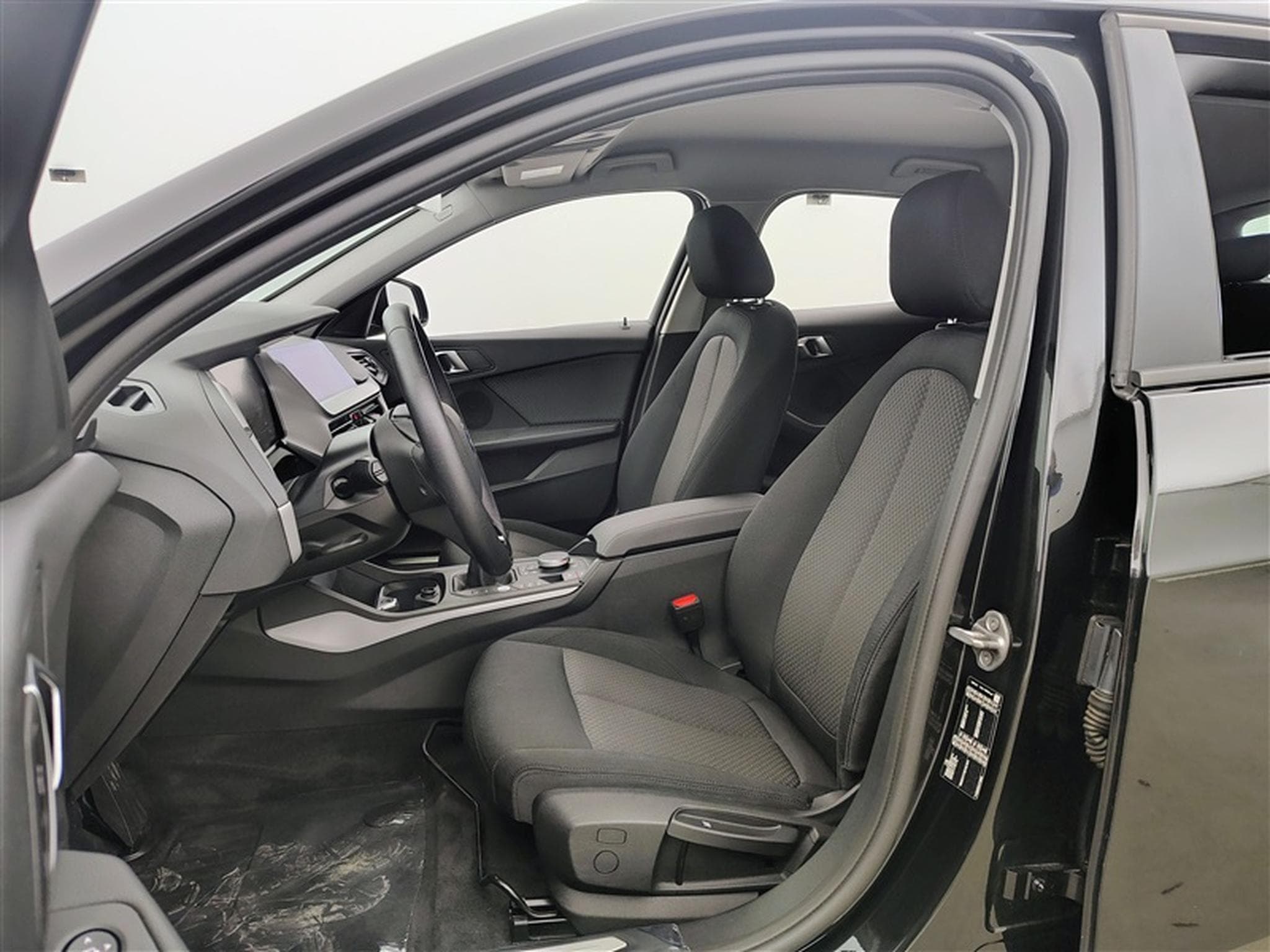 BMW 116 116 d Business NAVI/FULL LED/JA/PDC AV AR (2023) - Foto 7