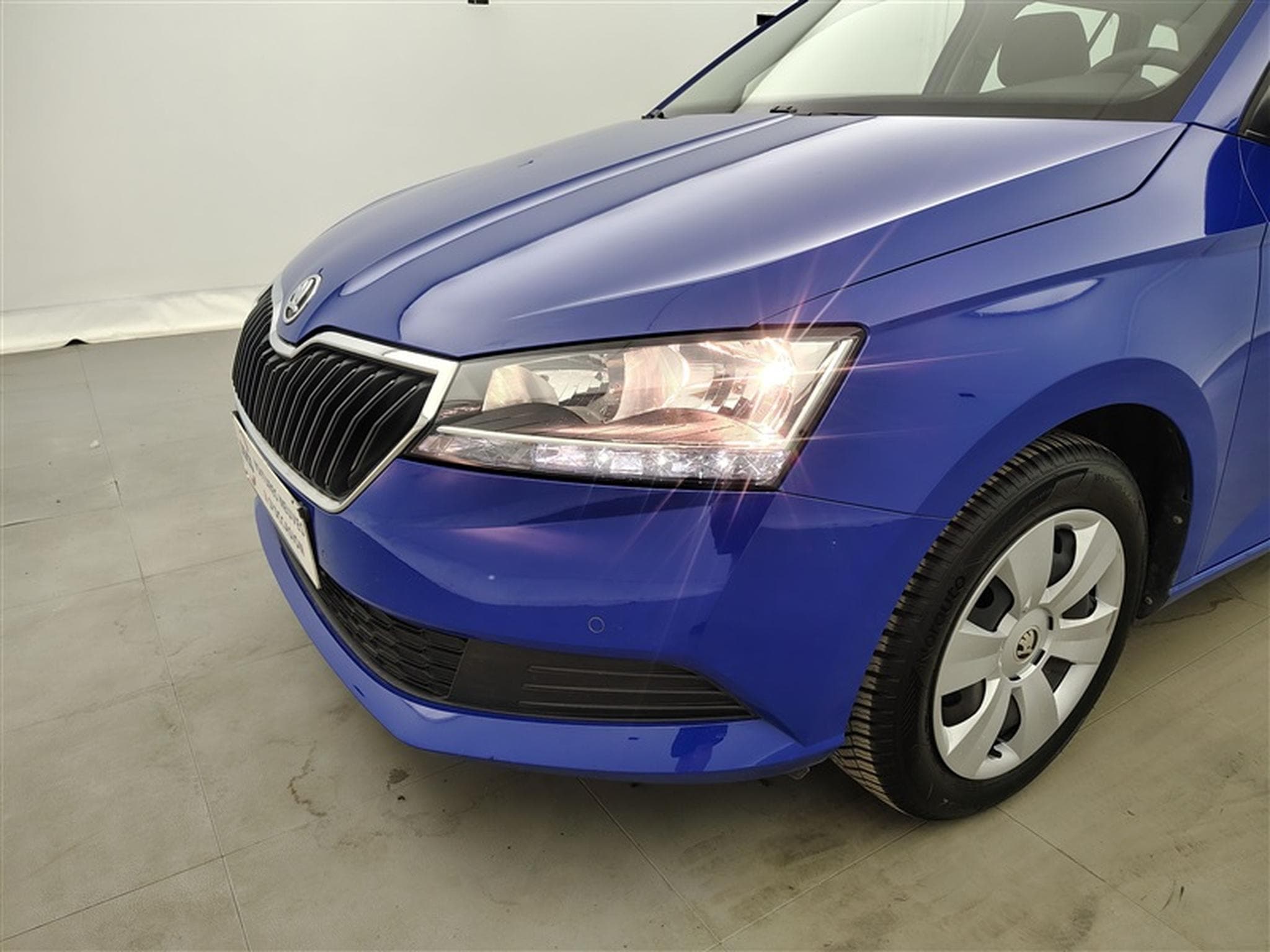 Skoda Fabia Combi 1.0 TSI 60Cv Ambition CLIM / BLUETOOTH / PDC (2022) - Foto 15