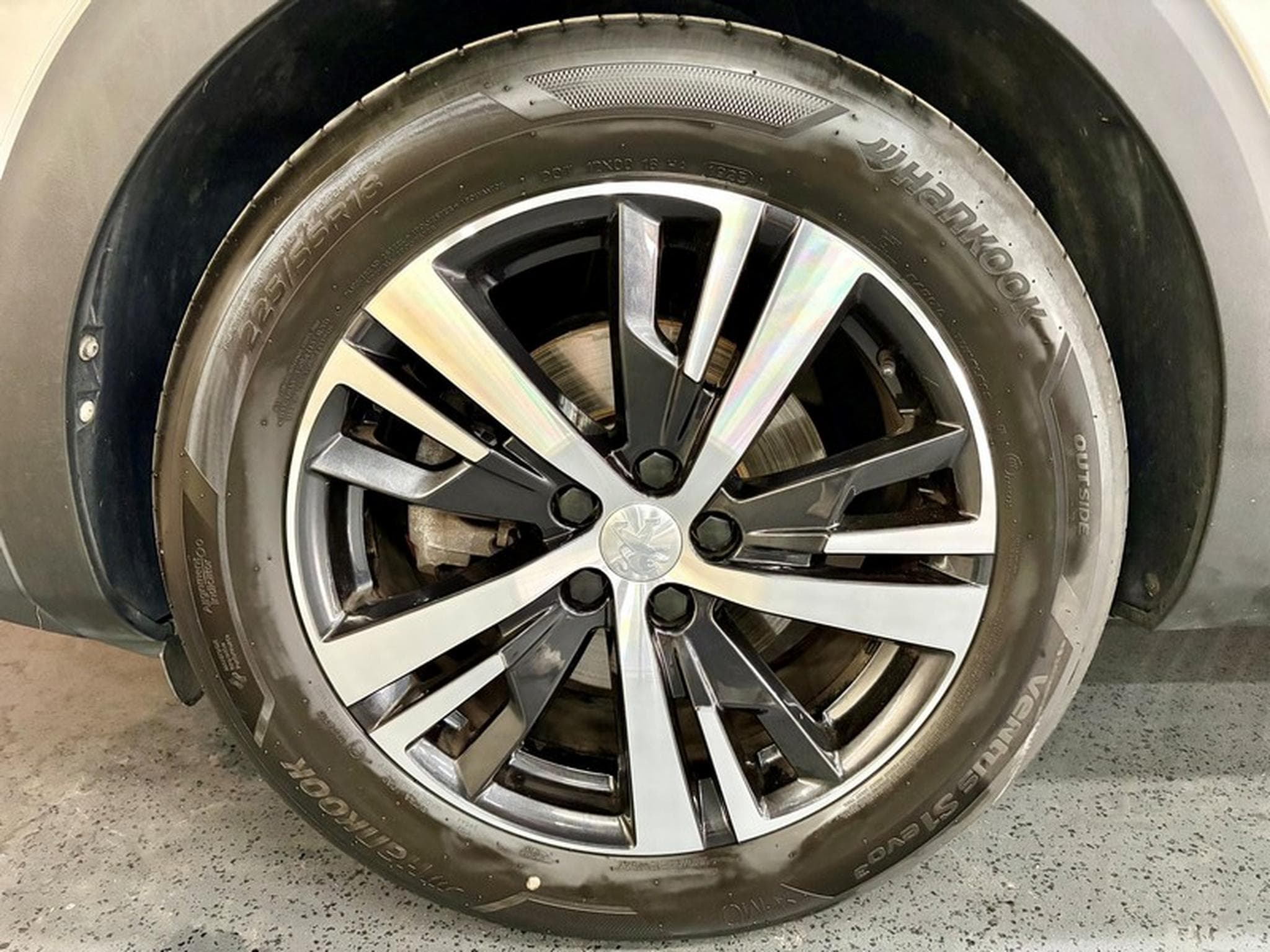 Peugeot 3008 3008 131cv ALLURE Navig/ToitO+P/ClimaA/ALU18 (2019) - Foto 3